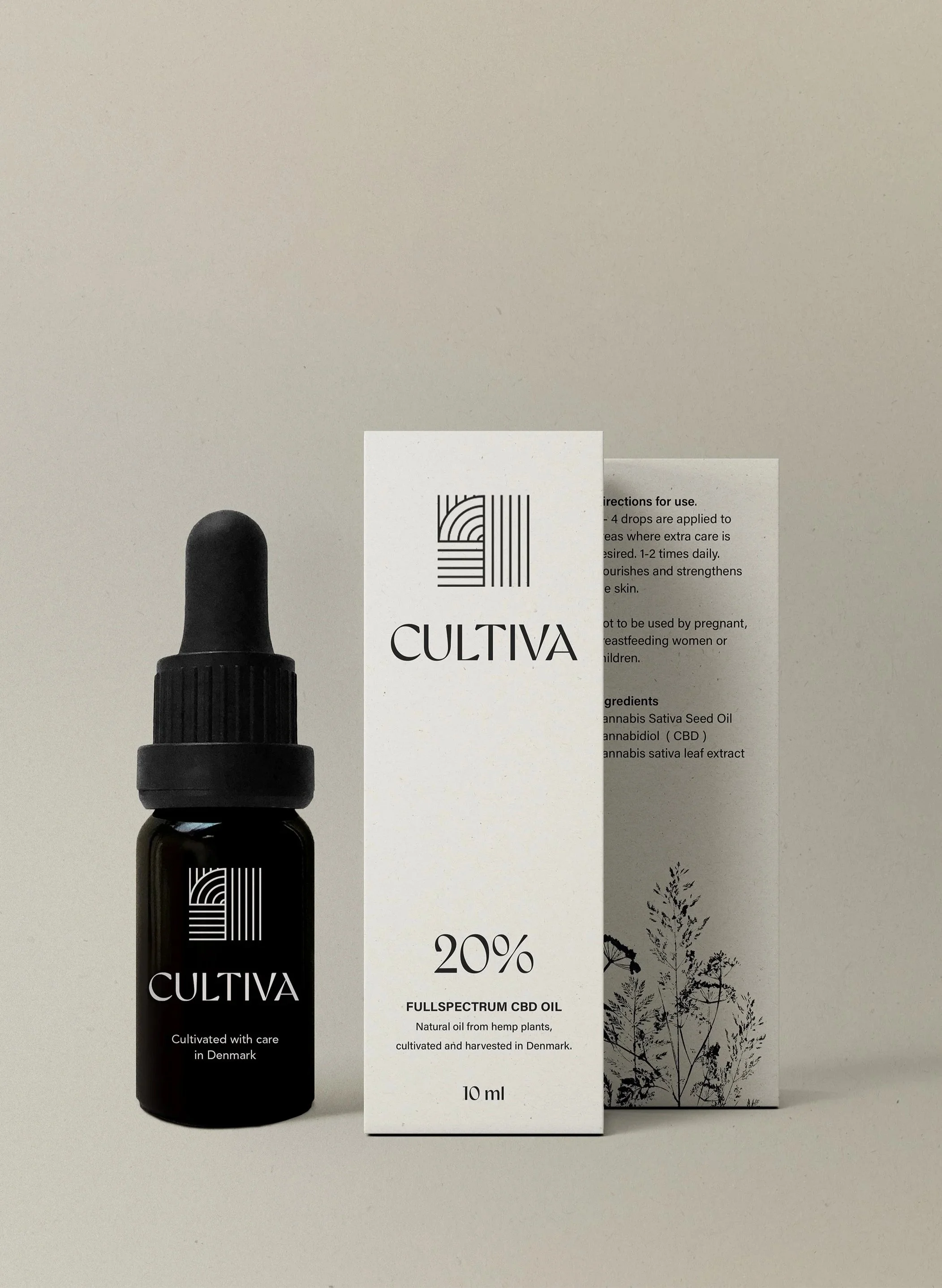 10ml Box + bottle sand.jpg