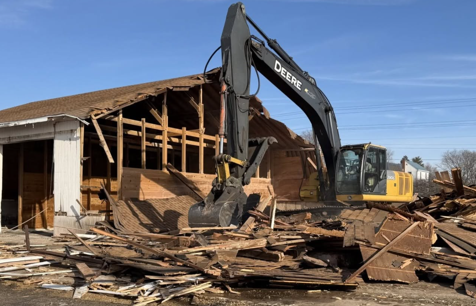 7 Signs Your Property Needs Professional Grading or Drainage Work in Illinois