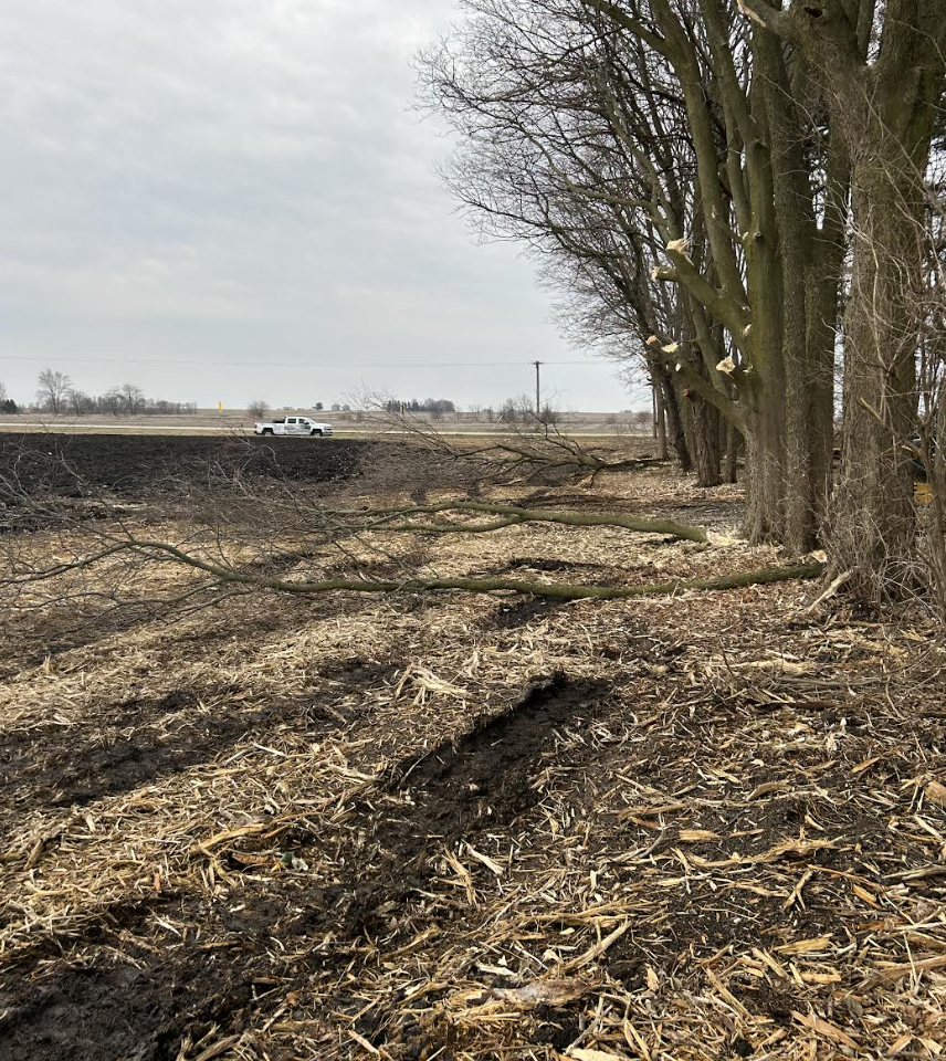 Farm pond construction completed in Princeton, Illinois.