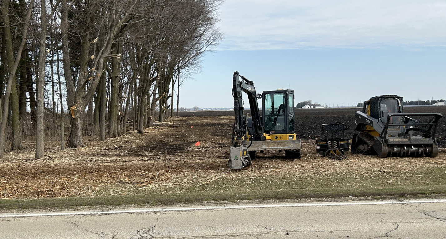 Professional grading services completed in Peru, Illinois.
