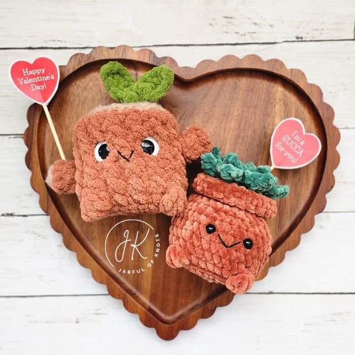 Valentine picks for plant plushies (free printable)