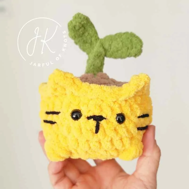 Video tutorial: Add whiskers and nose to your project