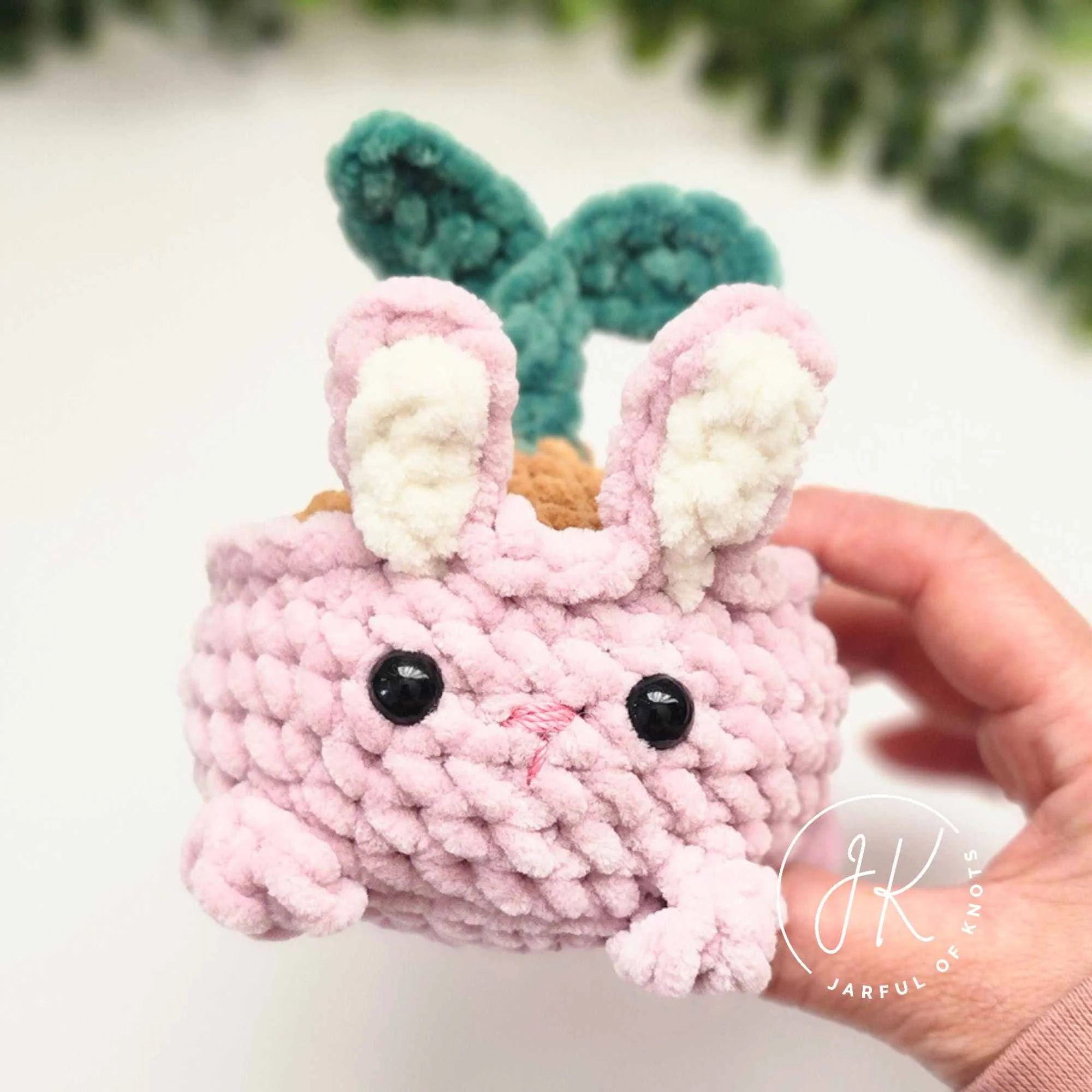 Video Tutorial: How to crochet Bunny Ears