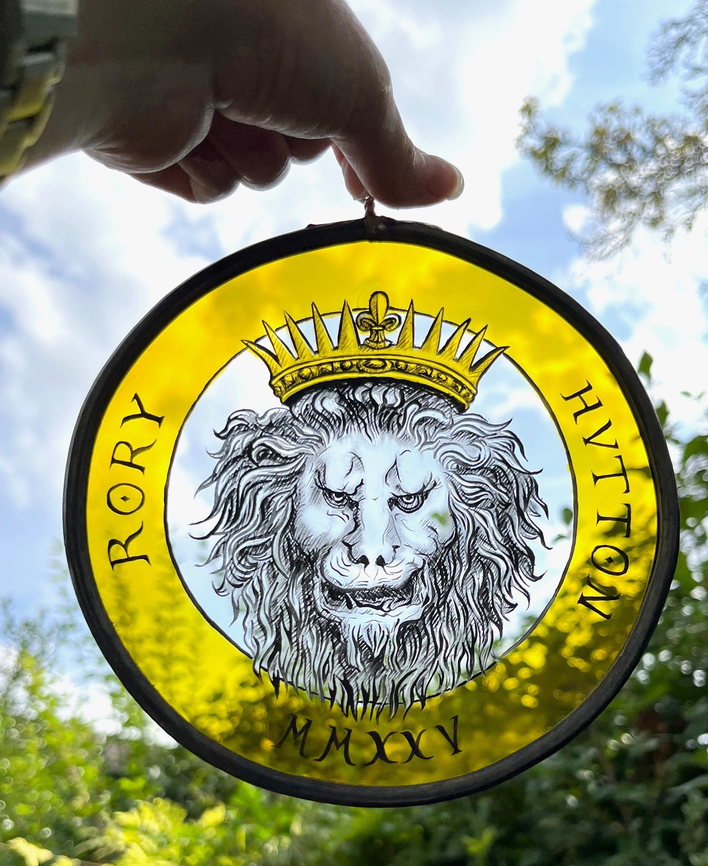 Rory Hutton Leo, commissioned stained glass roundel, 2025
