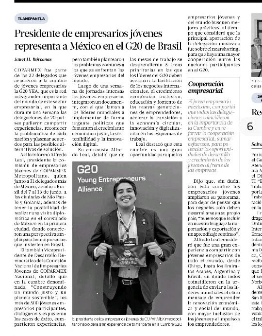 Artículo de periódico en español sobre la participación de un joven empresario en el G20 en Brasil, con una foto del joven sonriendo y vistiendo un saco oscuro, con una apretón de manos, en un evento oficial.