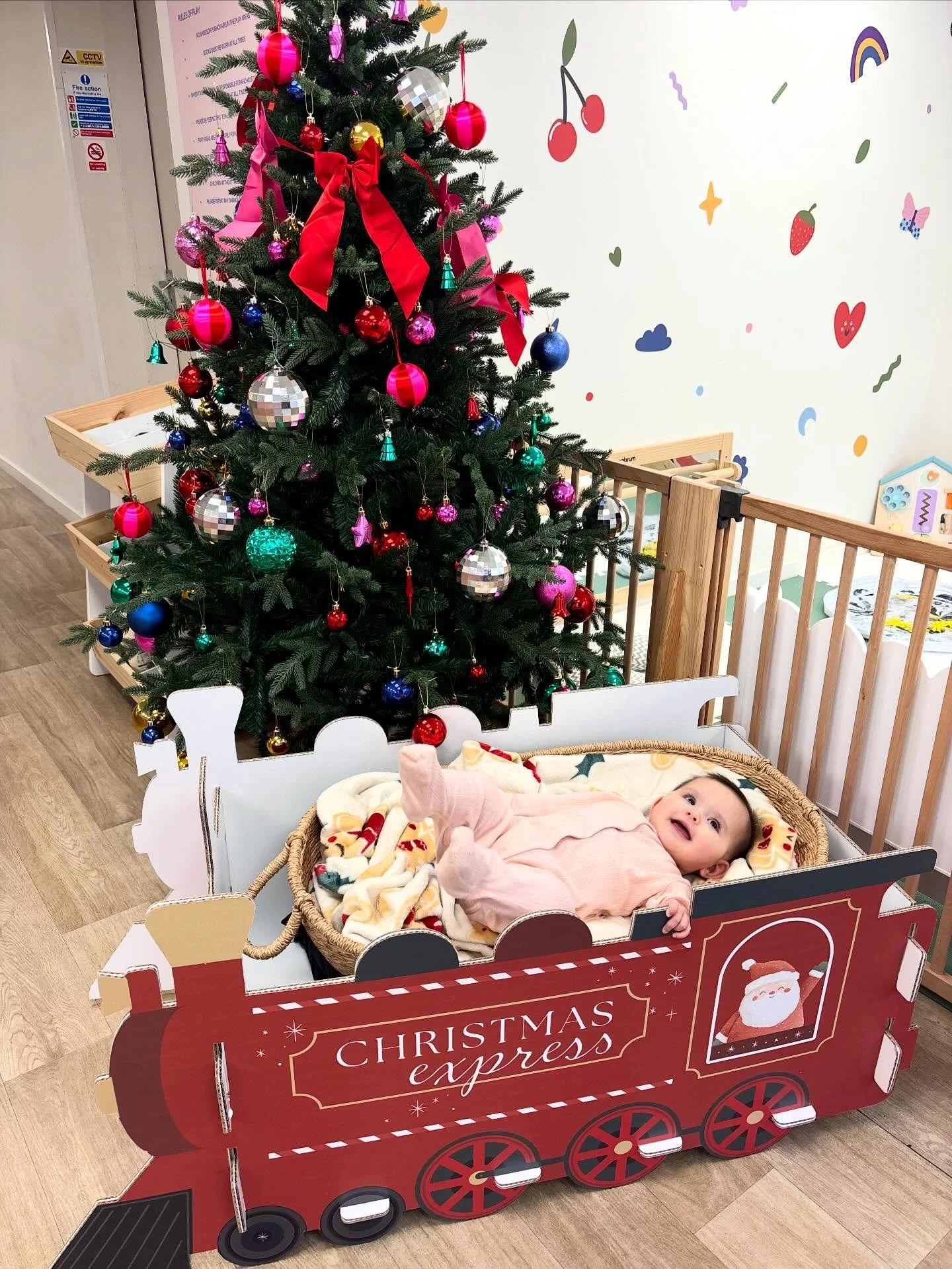 What do events look like at The Bairns? Today we had our &lsquo;My First Christmas&rsquo; event for babies under 6 months which included:
- Photo opportunities 
- Themed tuff trays 
- Foot print salt dough keepsakes 
- &amp; our usual developmentally