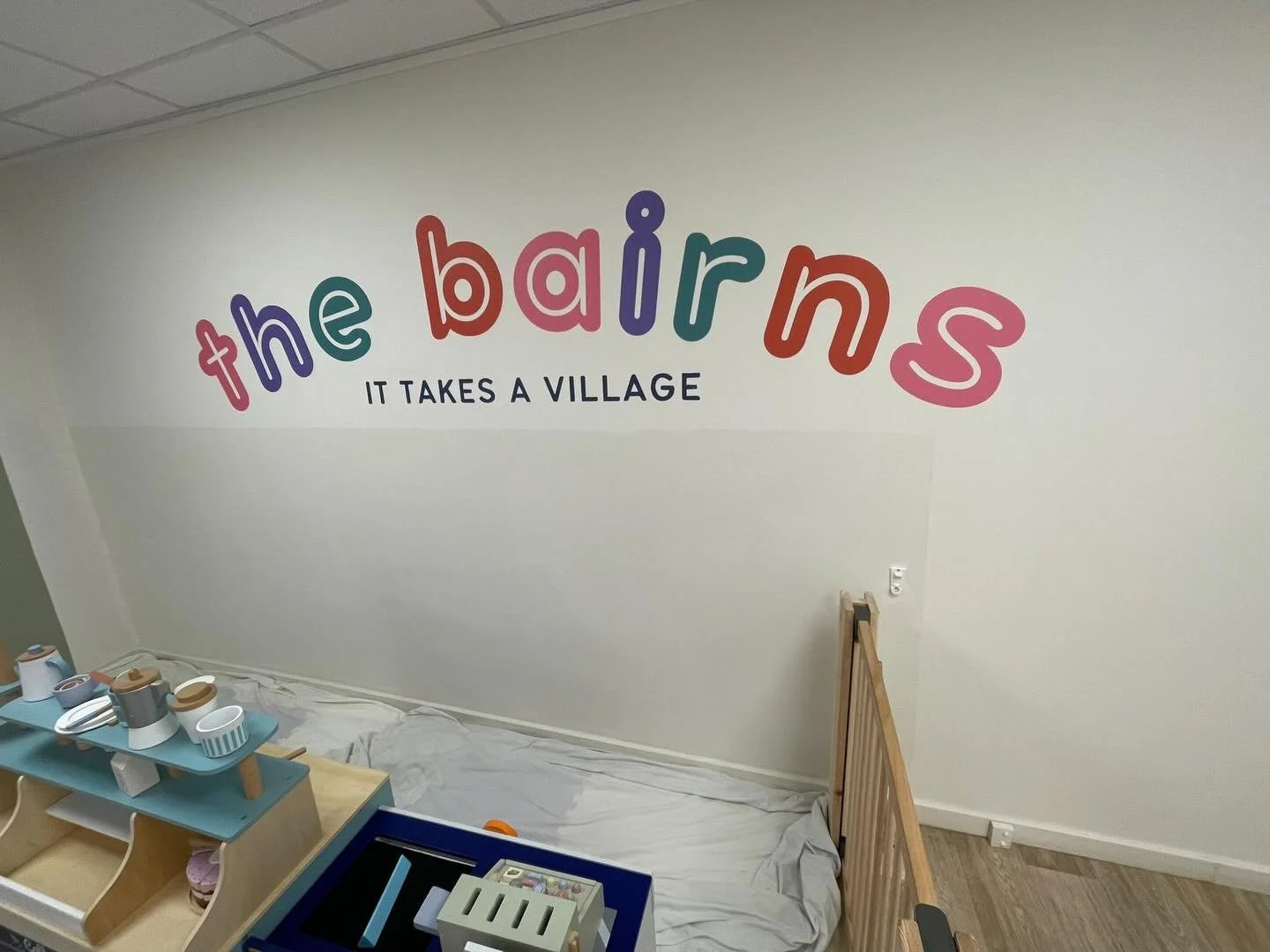 What have we been up to over the Christmas break?🎨🧑&zwj;🎨 My dad might say it&rsquo;s the royal &lsquo;we&rsquo;&hellip;

So many of our reviews mention the cleanliness and how well looked after the place is. I can&rsquo;t take much credit for thi