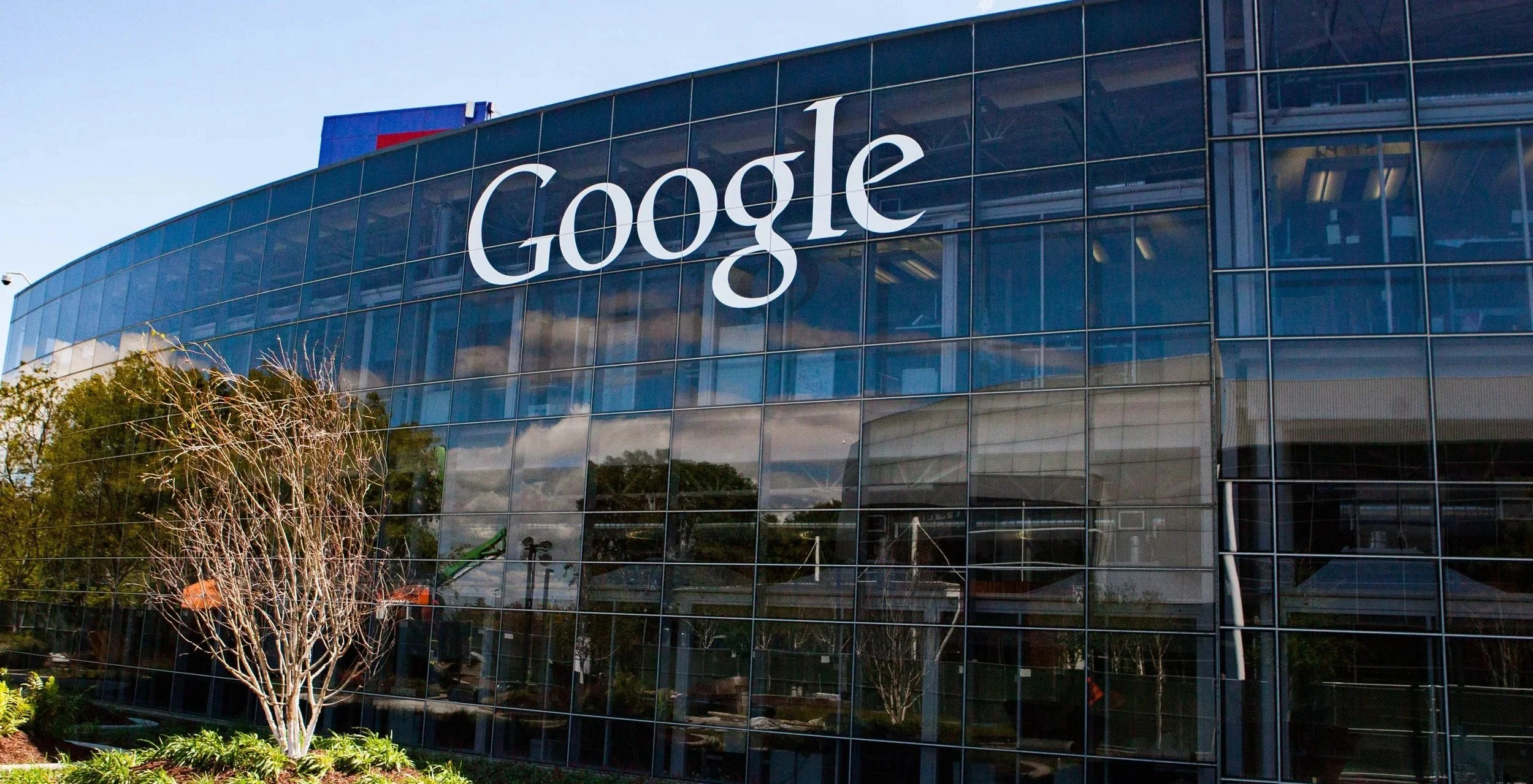 Over 30 Civil Society Orgs Express ‘Grave Concern’ About Von der Leyen’s Reported&nbsp; Google Backdown