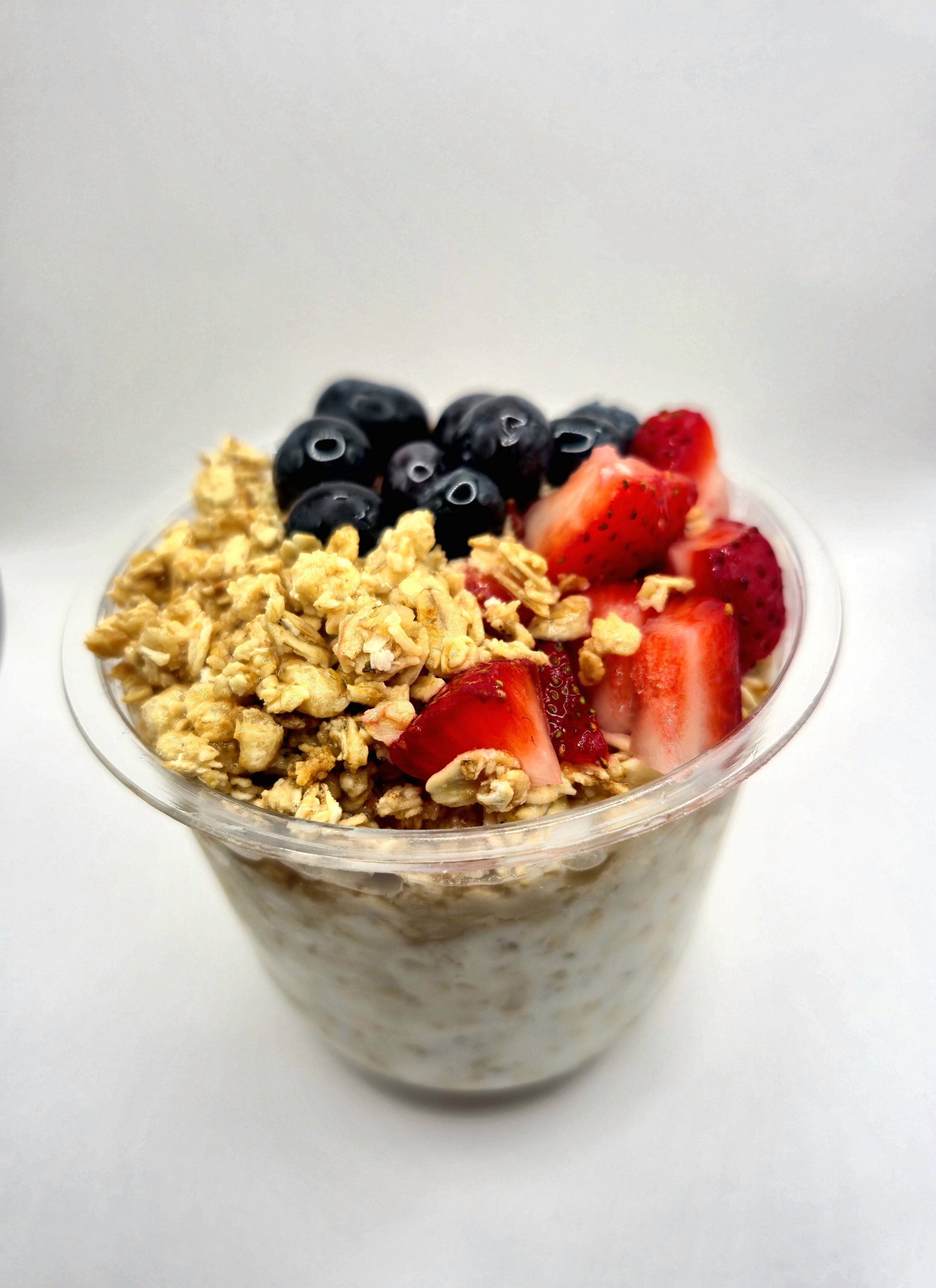 Berry Overnight Oats