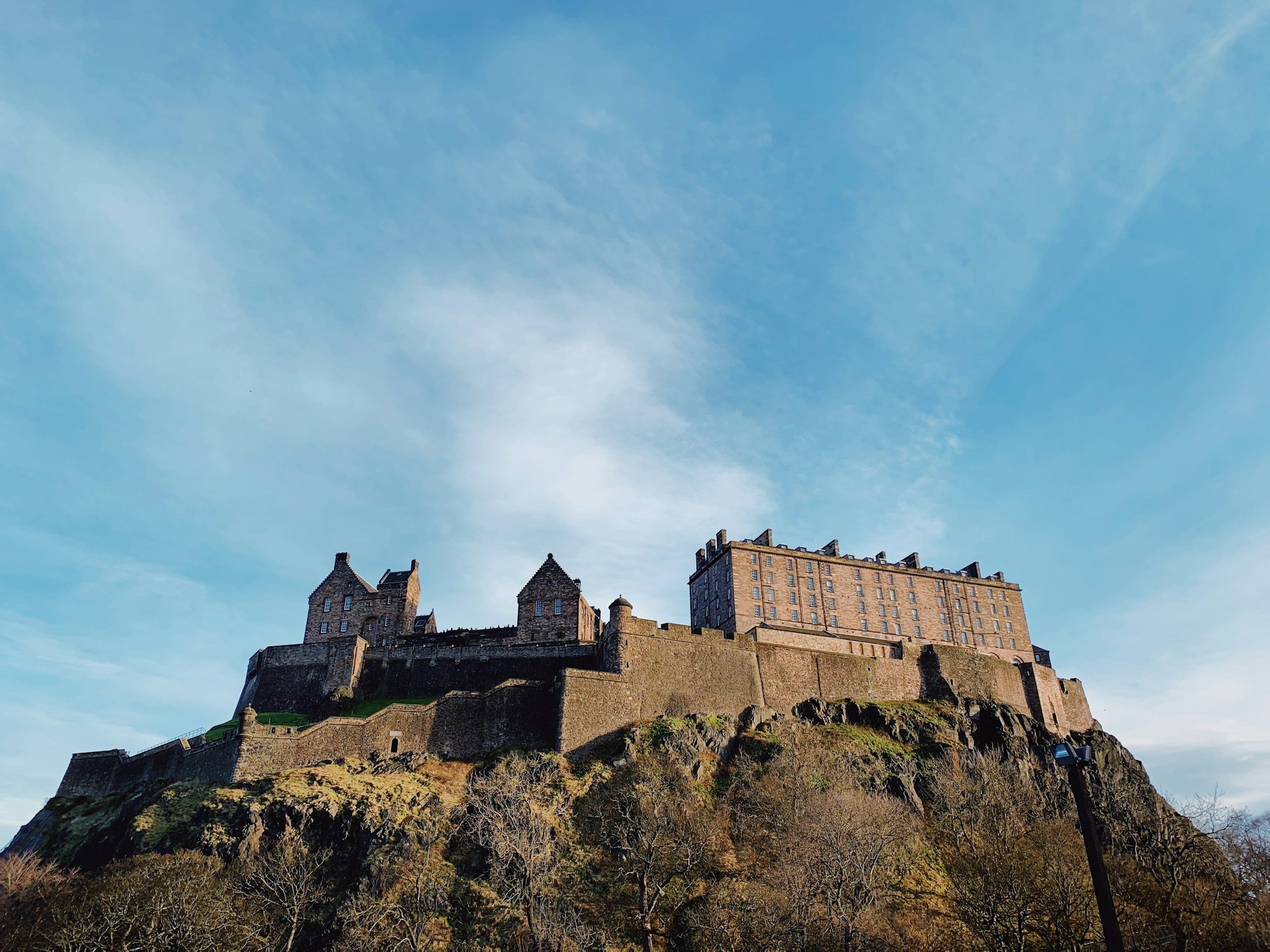 The Best Day Trips From Edinburgh by Train or Bus
