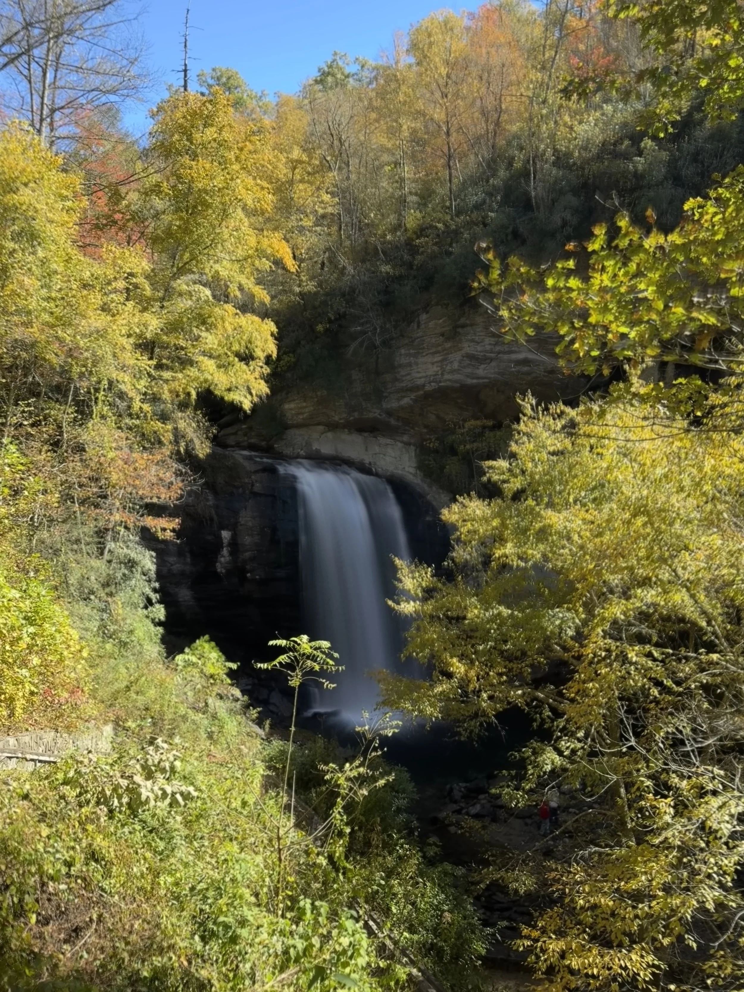 The Asheville Bachelorette Itinerary That's Actually About the Mountains