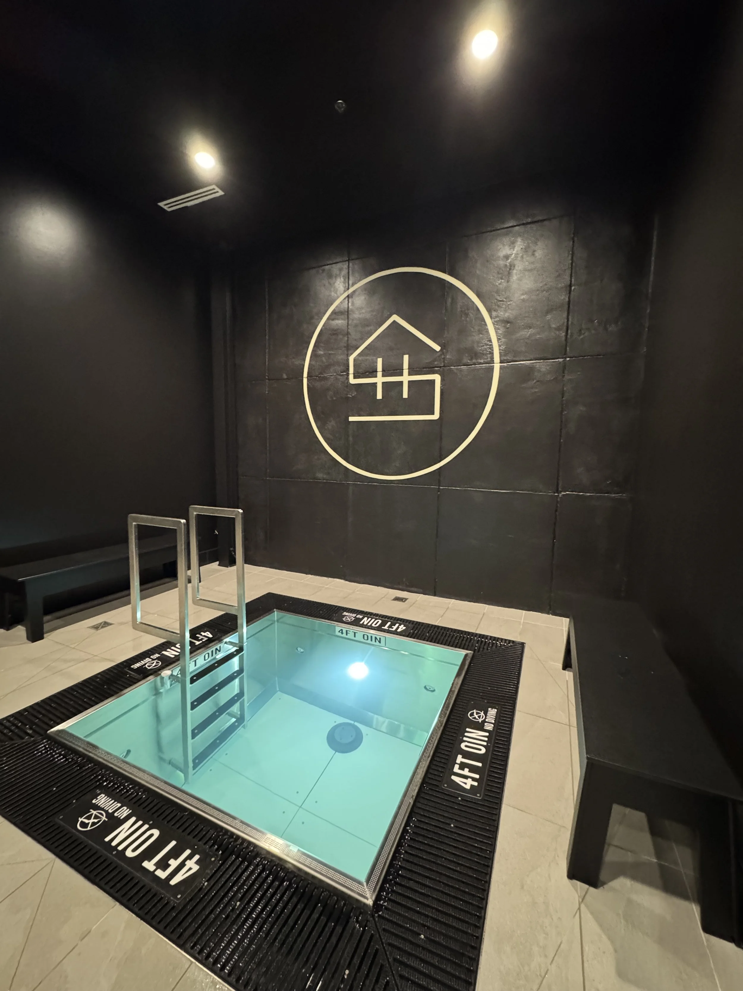 private room interior at the greenville sauna house