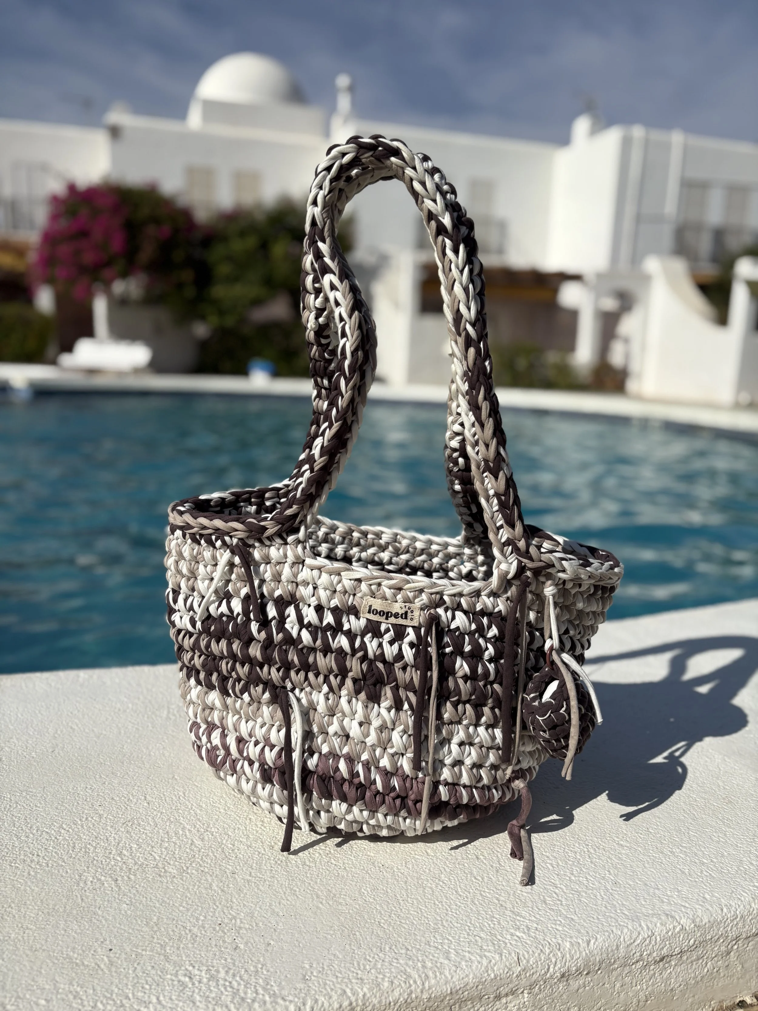 Neural Bucket Beach Bag