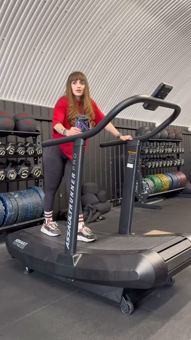 It’s Coach Laura’s turn for her Essex Hot Girl Walk. For Laura this was actually Zone 5 cardio - so the fact she’s holding a conversation while doing it deserves serious respect.
Disclaimers: We know Laura’s Essex accent migh