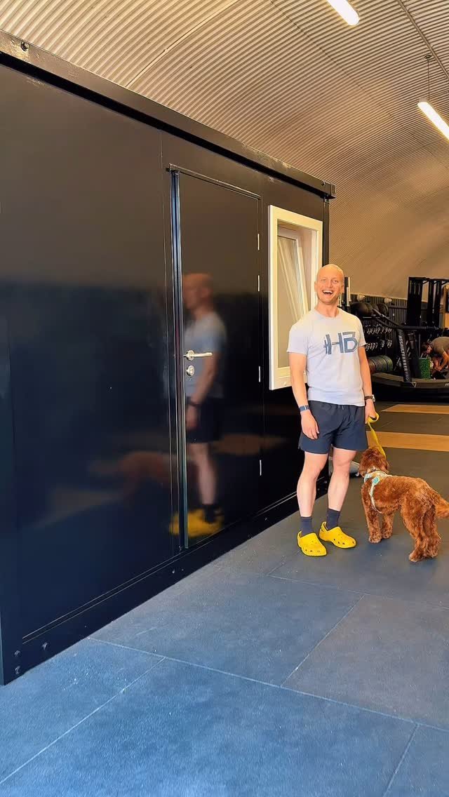 A brand new treatment room has launched inside London Weightlifting, and we’re looking for enthusiastic Physiotherapists and Sports Massage Therapists to kickstart our treatment offering as soon as possible.
Work alongside coaches, athletes an