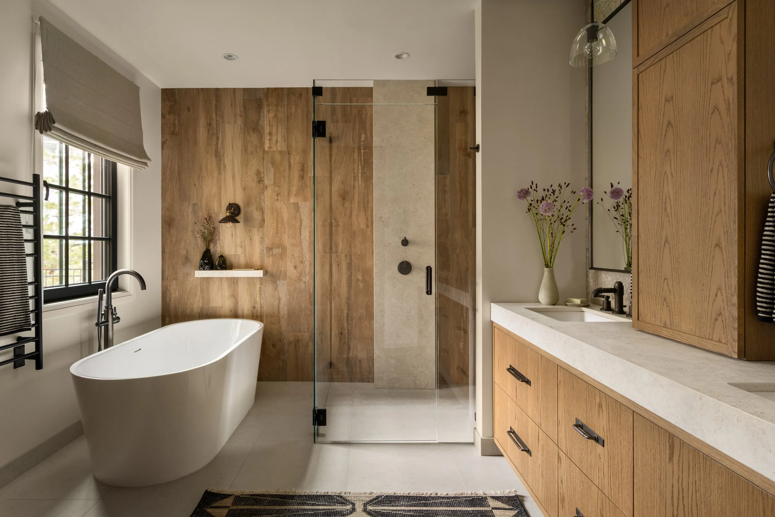 Alexandra Interiors -  Whistler - Forever Home - Principal Bathroom