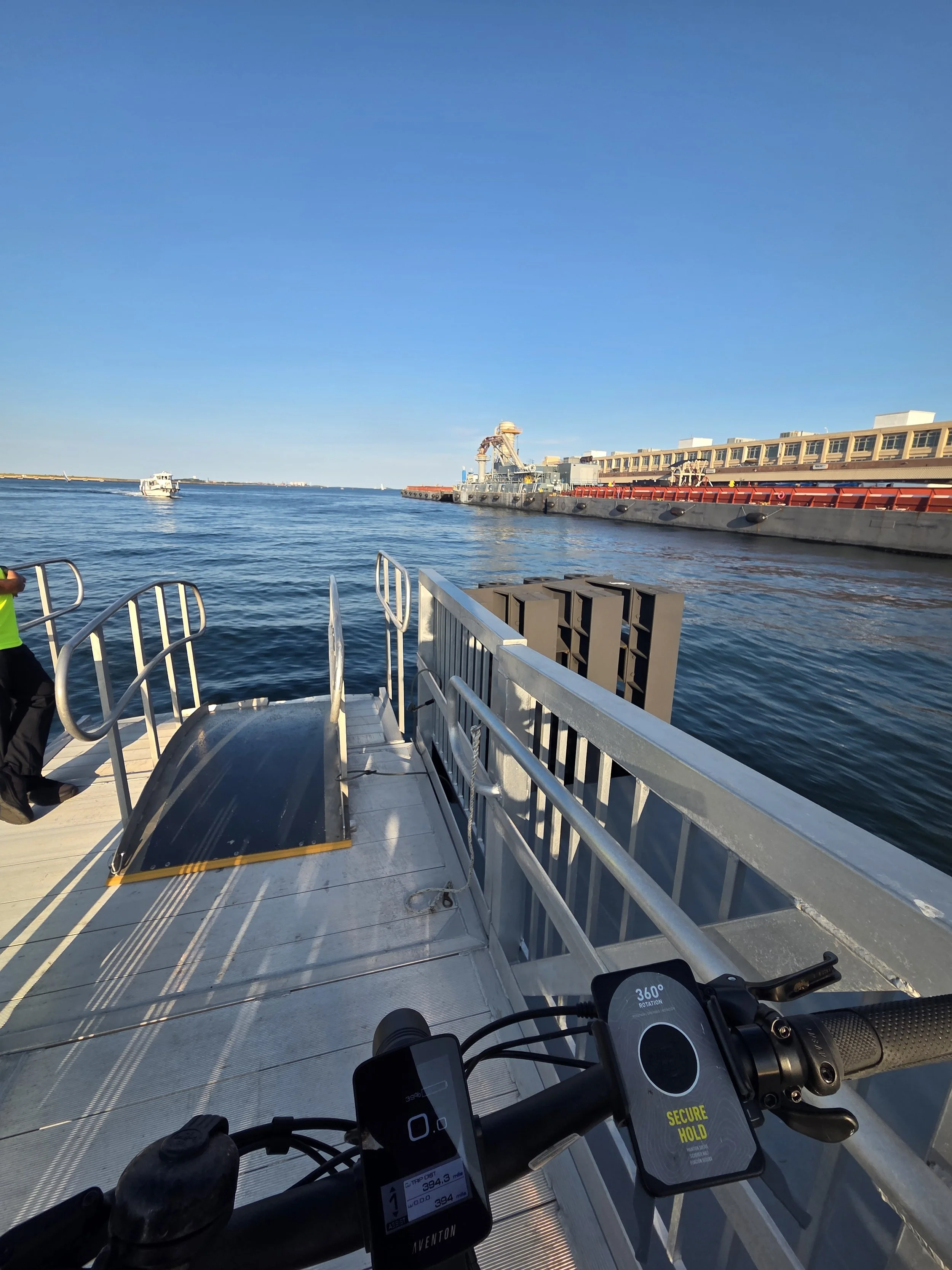 Love the things I see on my ferry commute.
I can't decide which photo to enter but love all the views and the peace it brings to the beginning and end of my day.
Thank you to the ferry crews! -Kristen F.