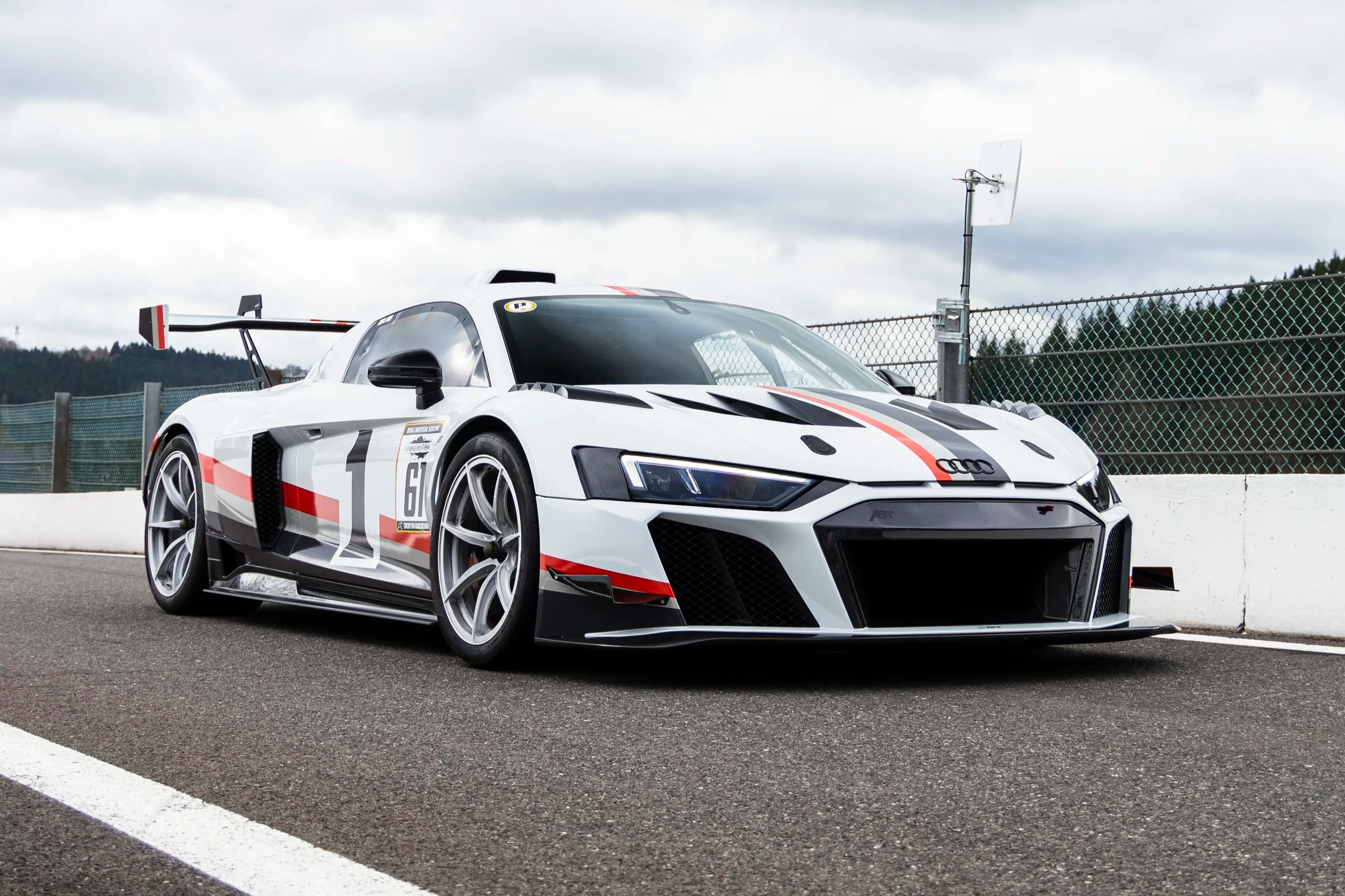 R8 ABT XGT 