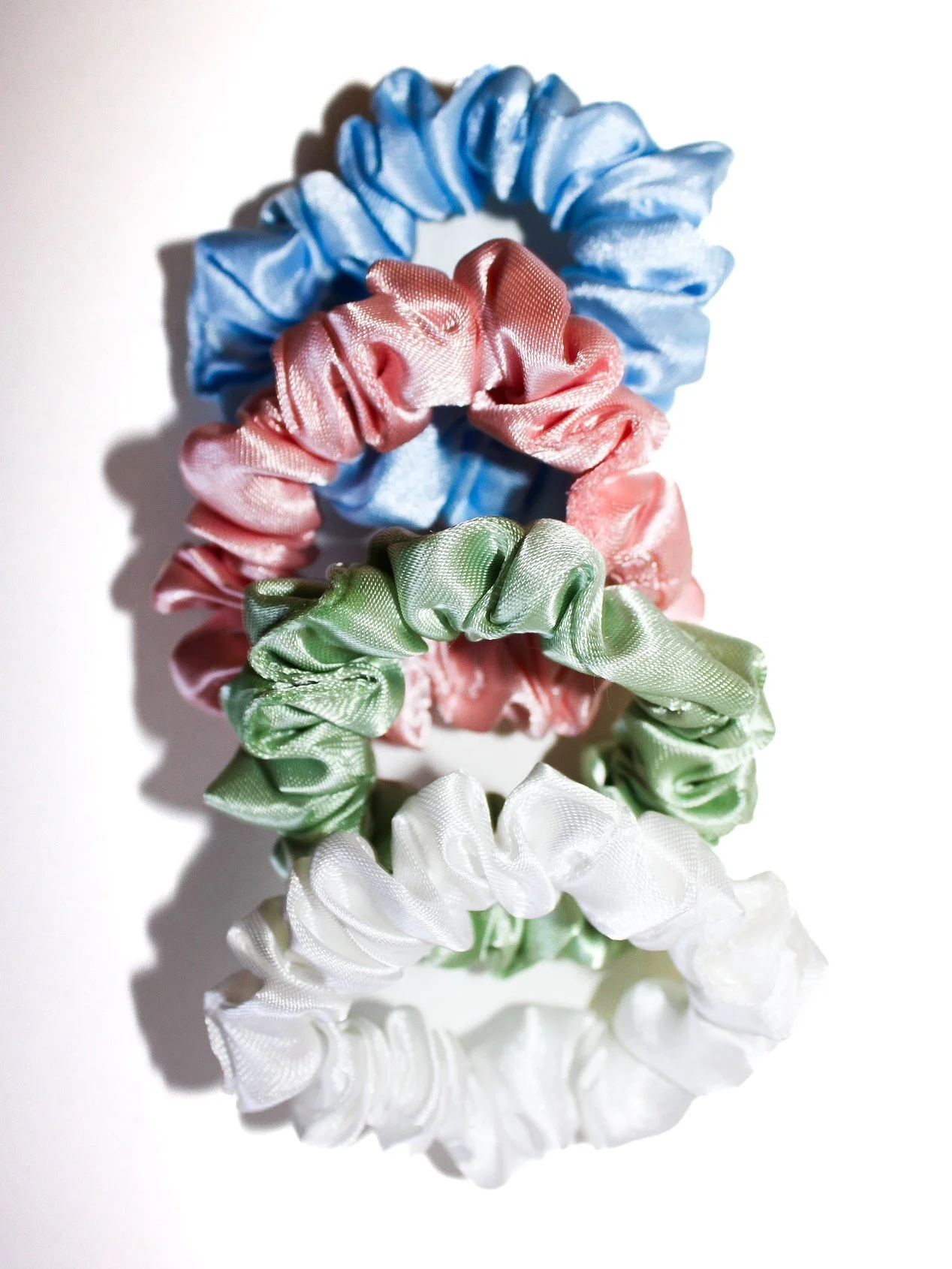 Mini_Spring_Reverie_Scrunchie_Set_01.jpg