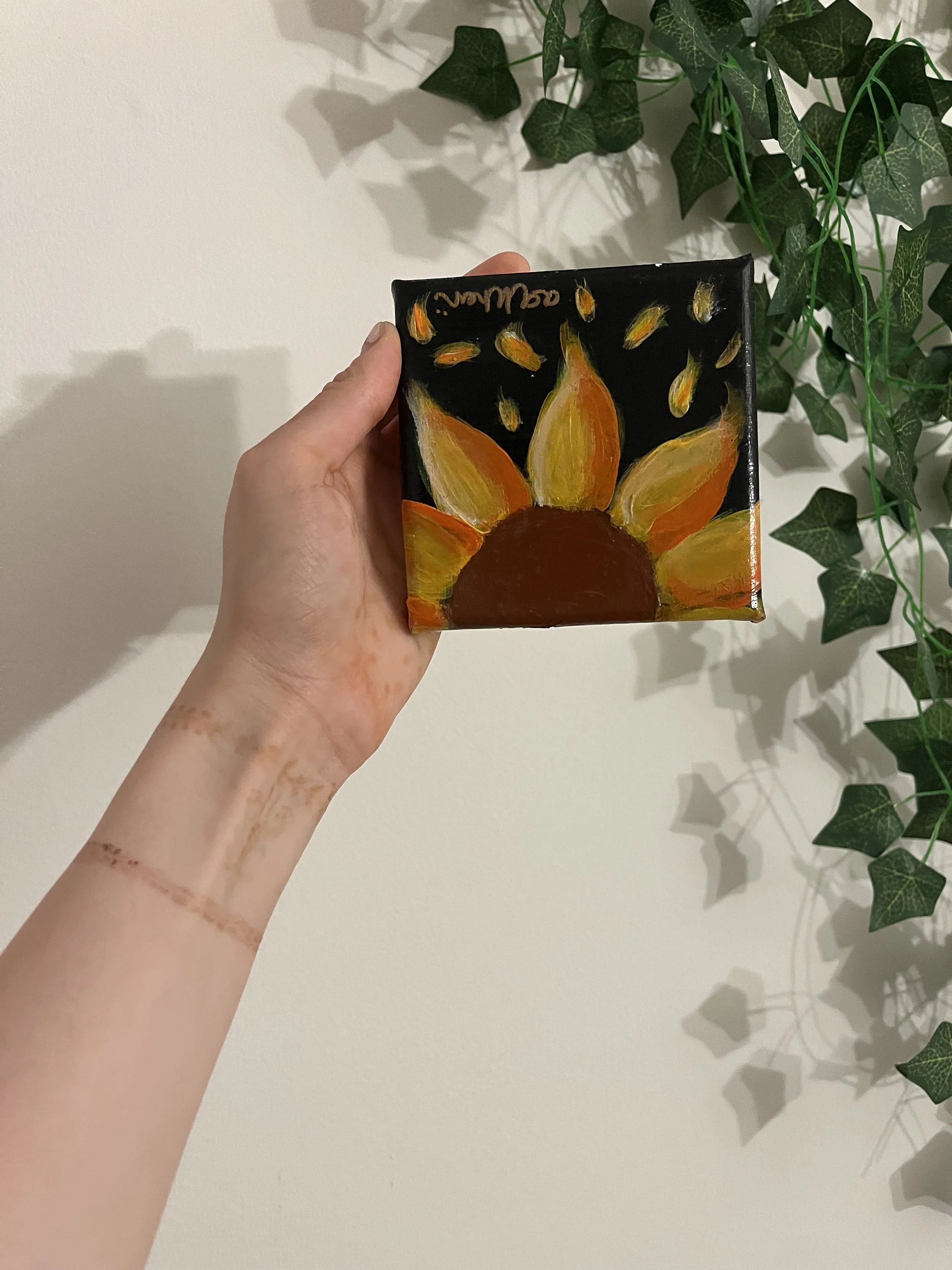 Sunflower Noir(1).jpeg