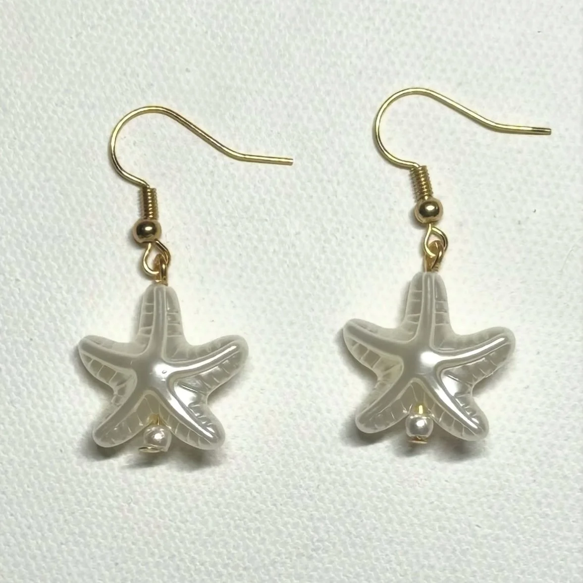 SHORT STARFISH EARRINGS