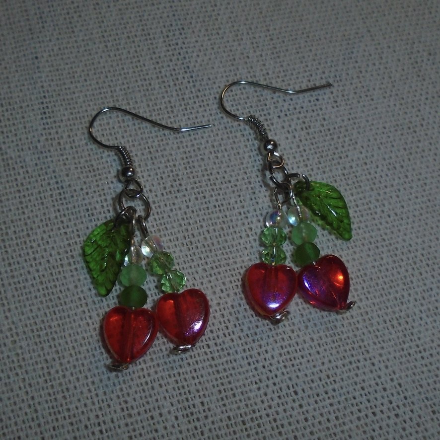 CHERRY HEART EARRINGS