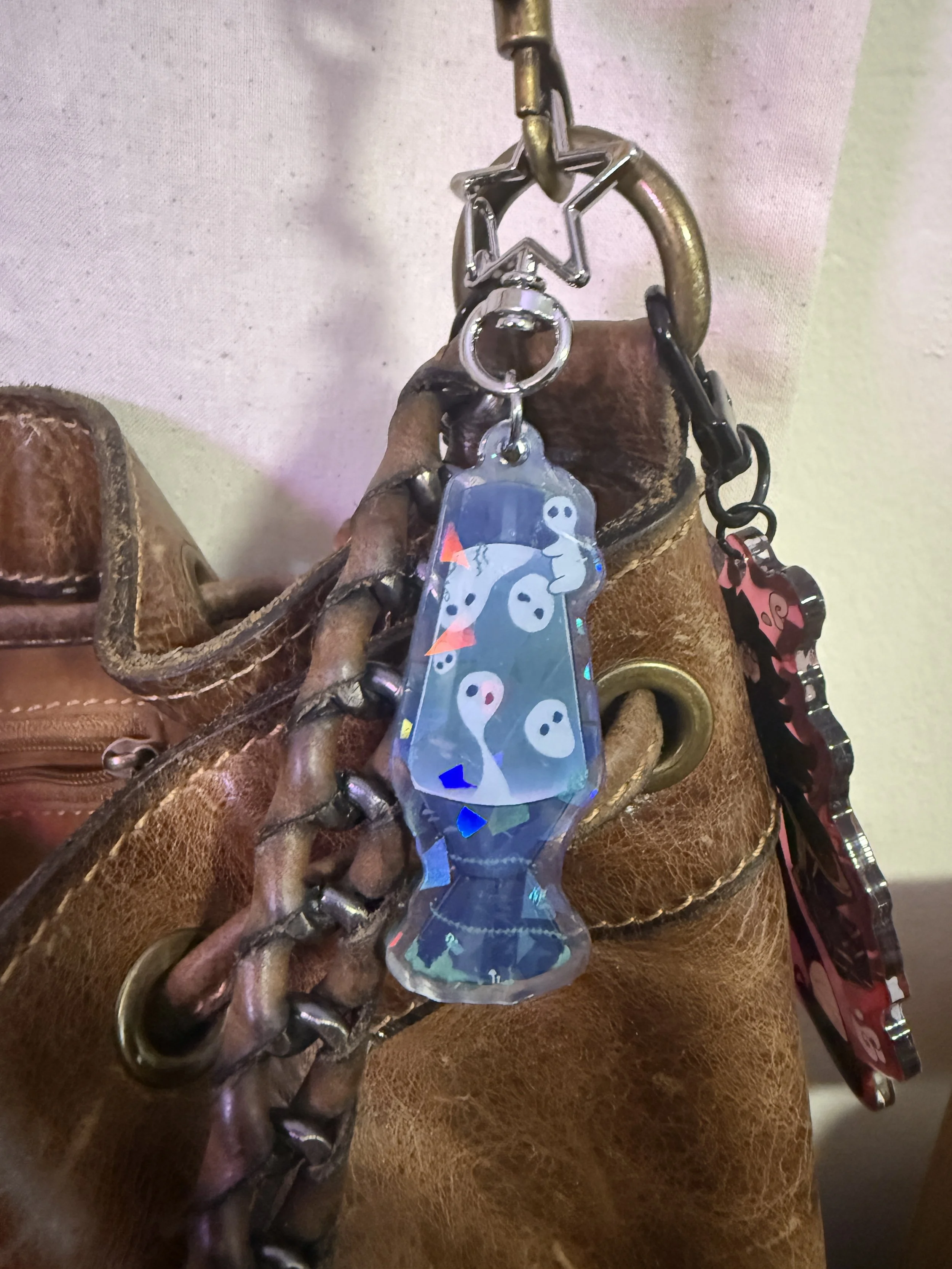 SPIRIT LAVA LAMP - KEYCHAIN