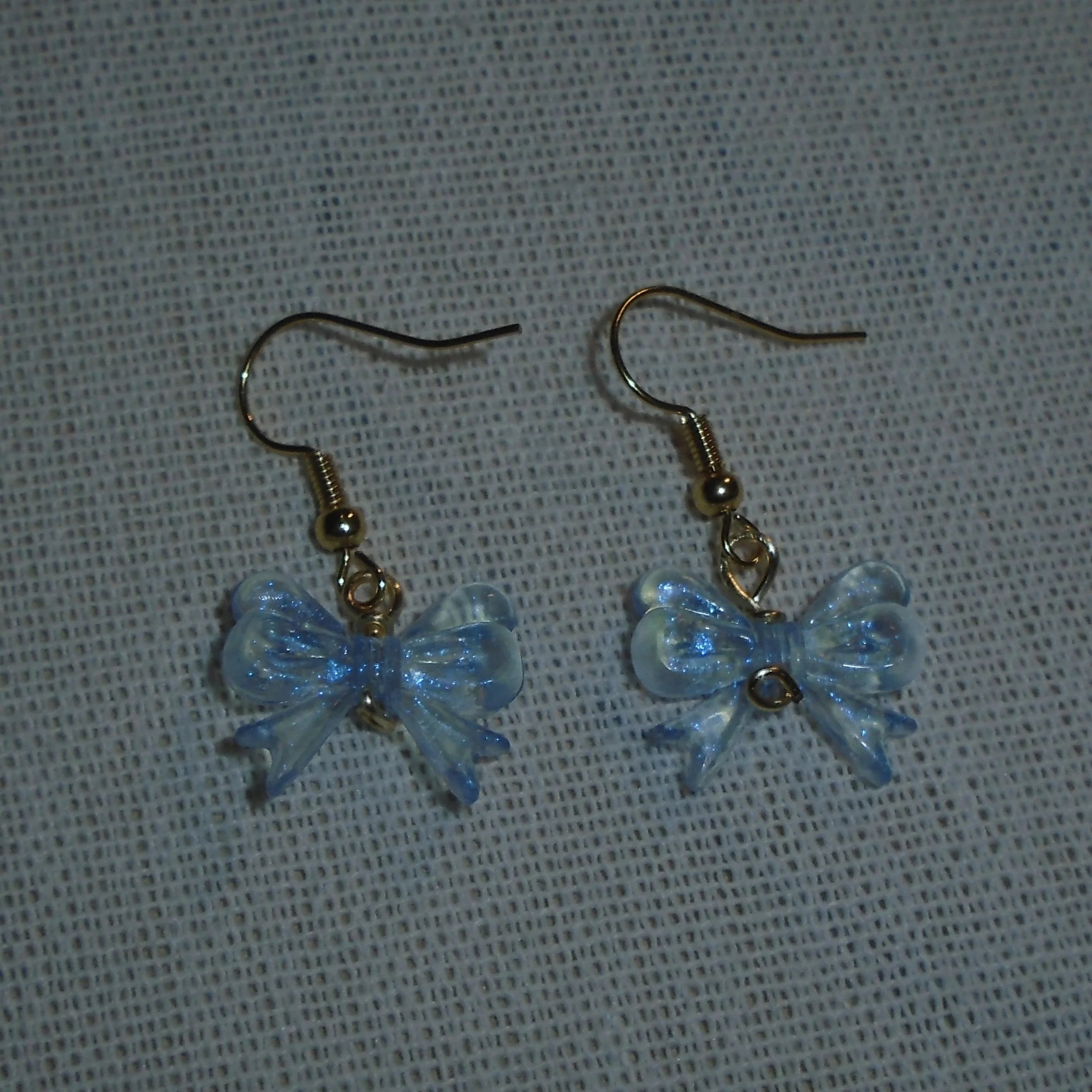 Short Iridescent Bow Earrings  (2).jpeg
