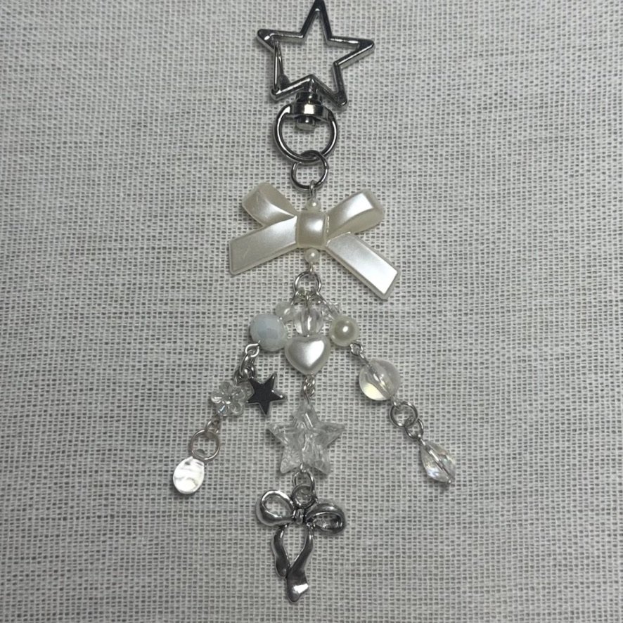 WHITE BOW BAG CHARM
