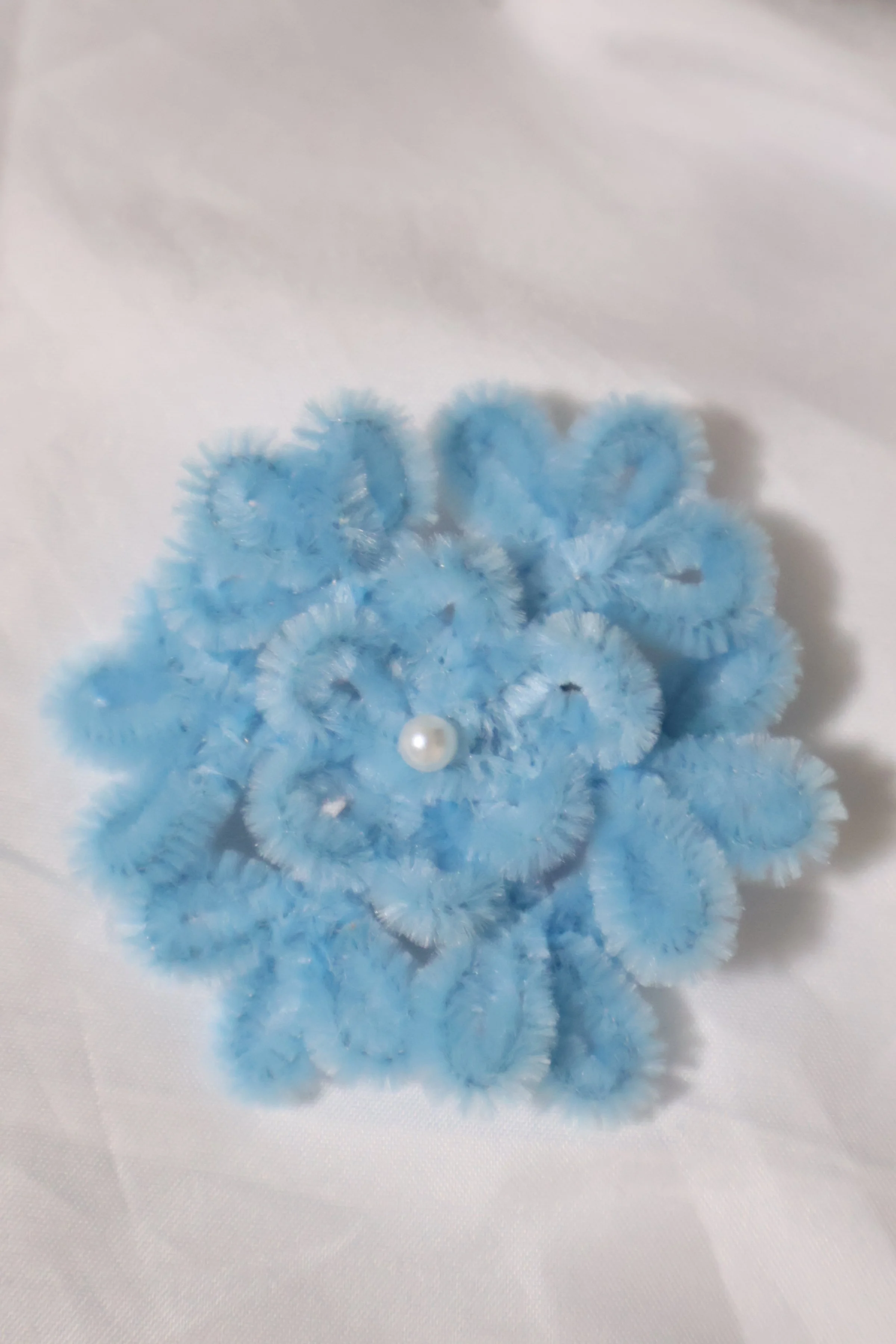 Snowflake hair clip.JPG