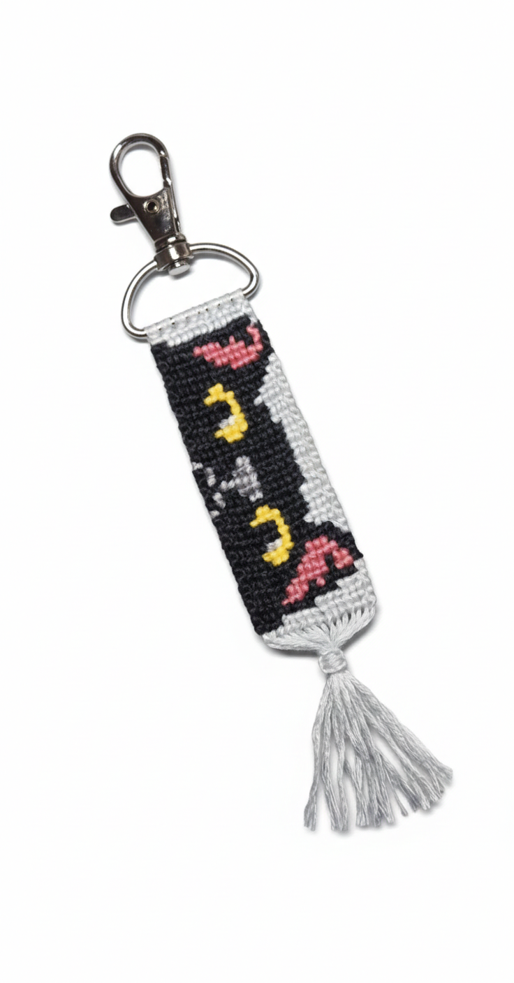 Black Cat Close-up Keychain.png