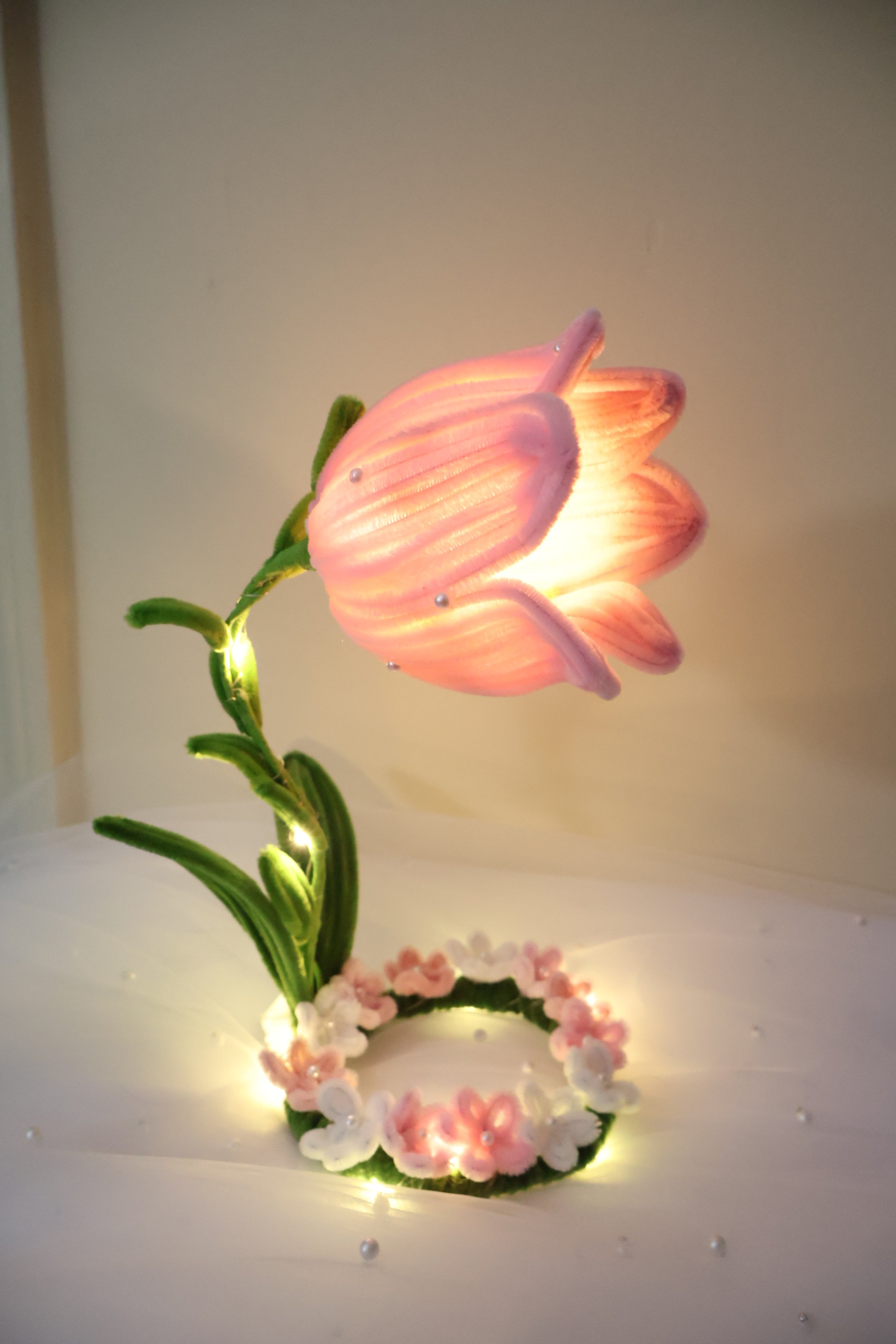 Lily of the Valley Flower Lamp - Pink (Pic 1).JPG