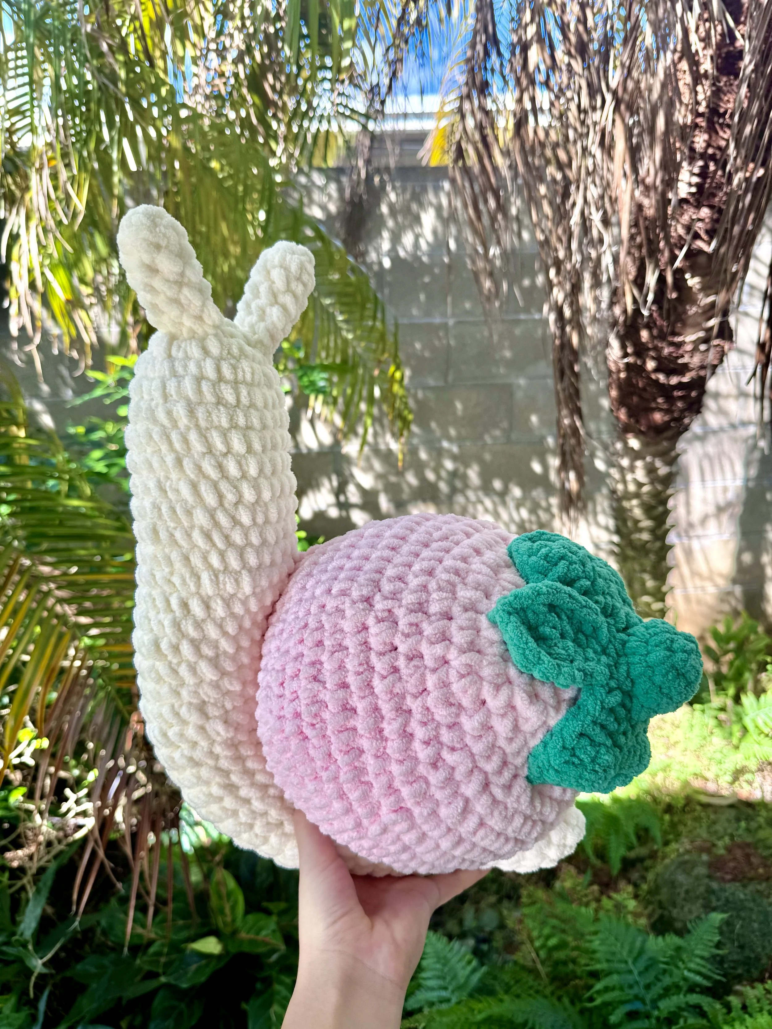 Strawbert the Strawberry Snail2.jpeg