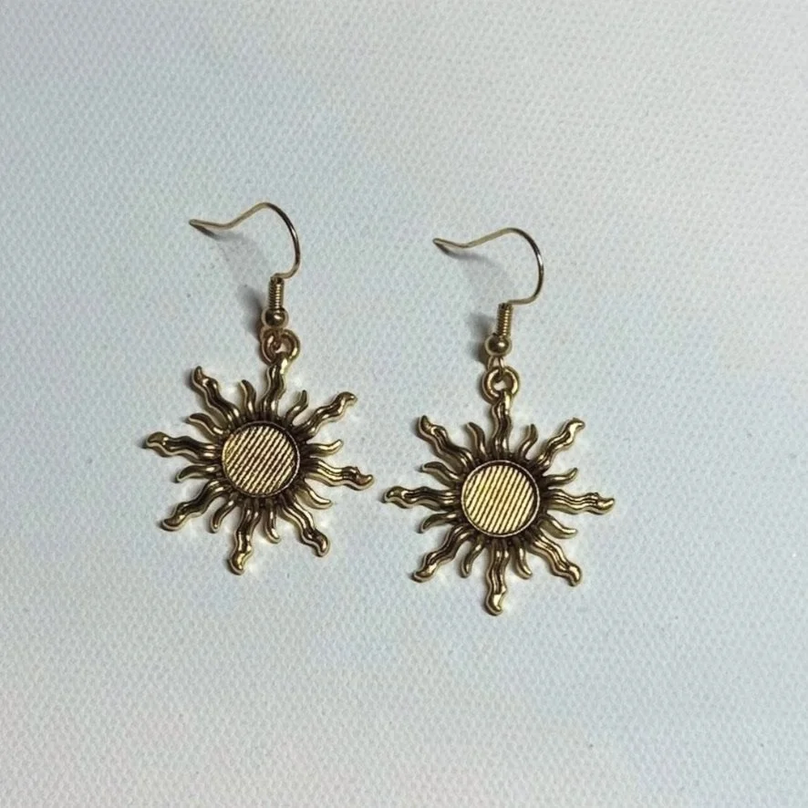 SUNNY EARRINGS