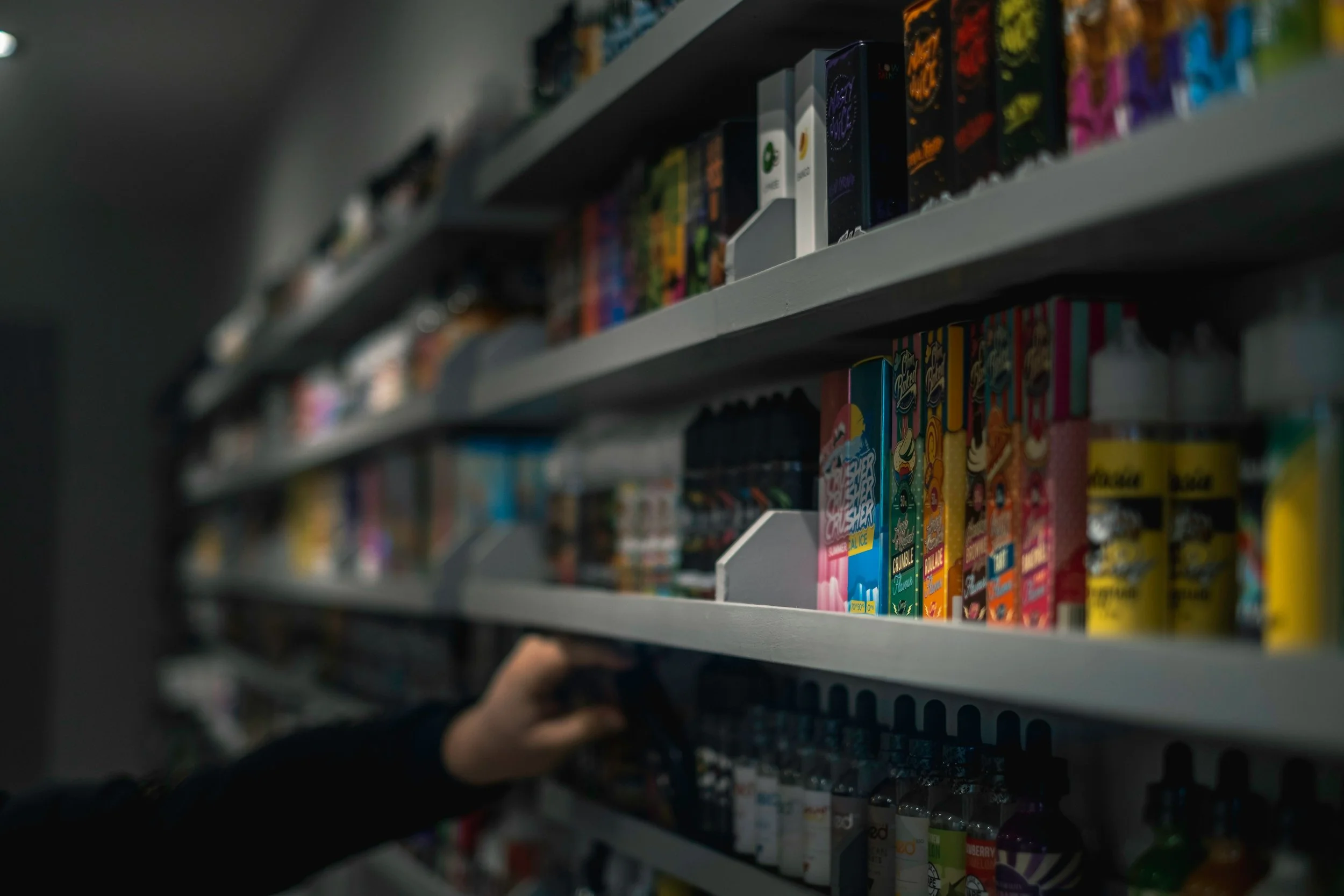 Cotton calls for elimination of illegal CCP vapes