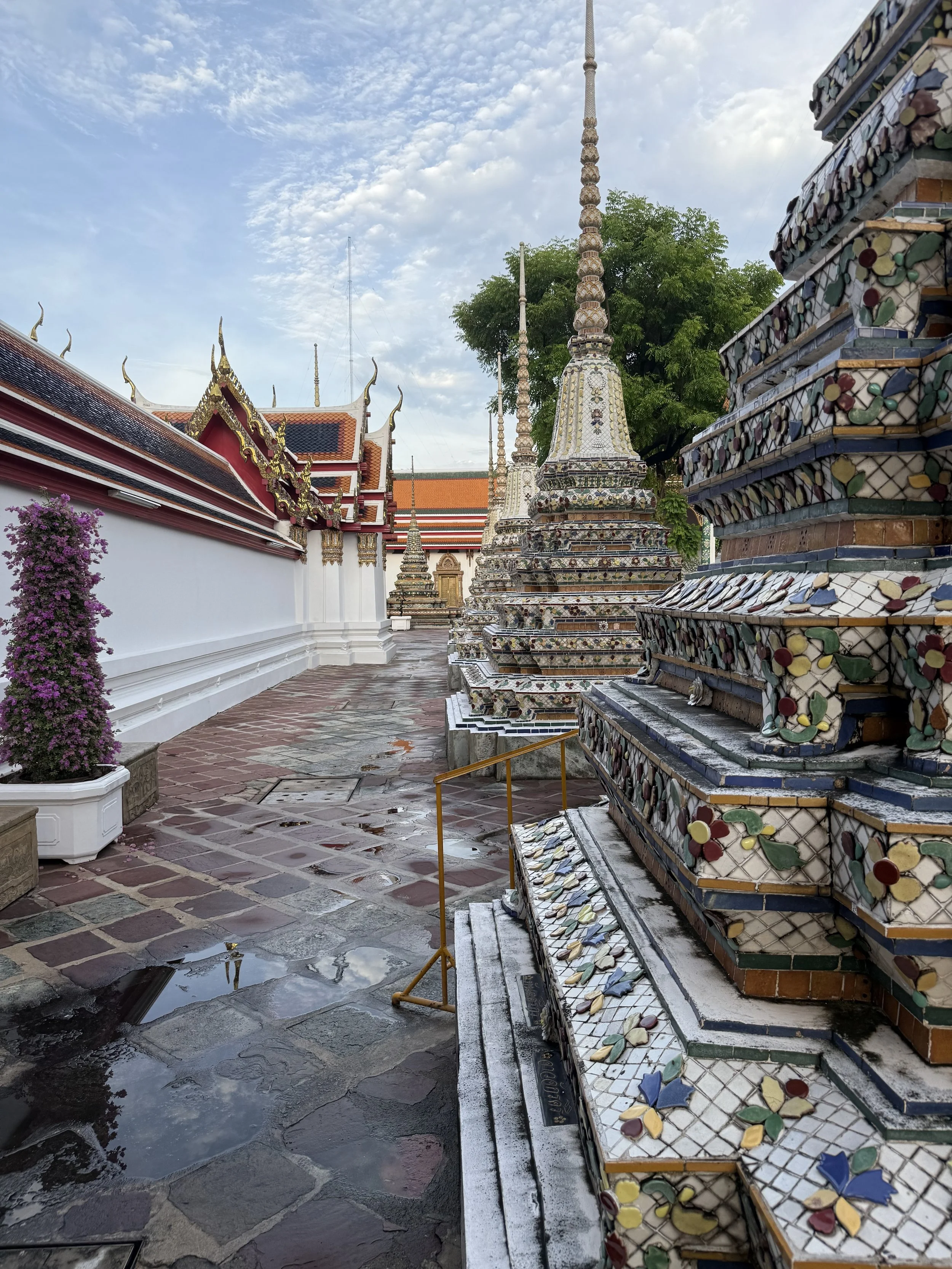 Wat Arun Pagoda.jpg