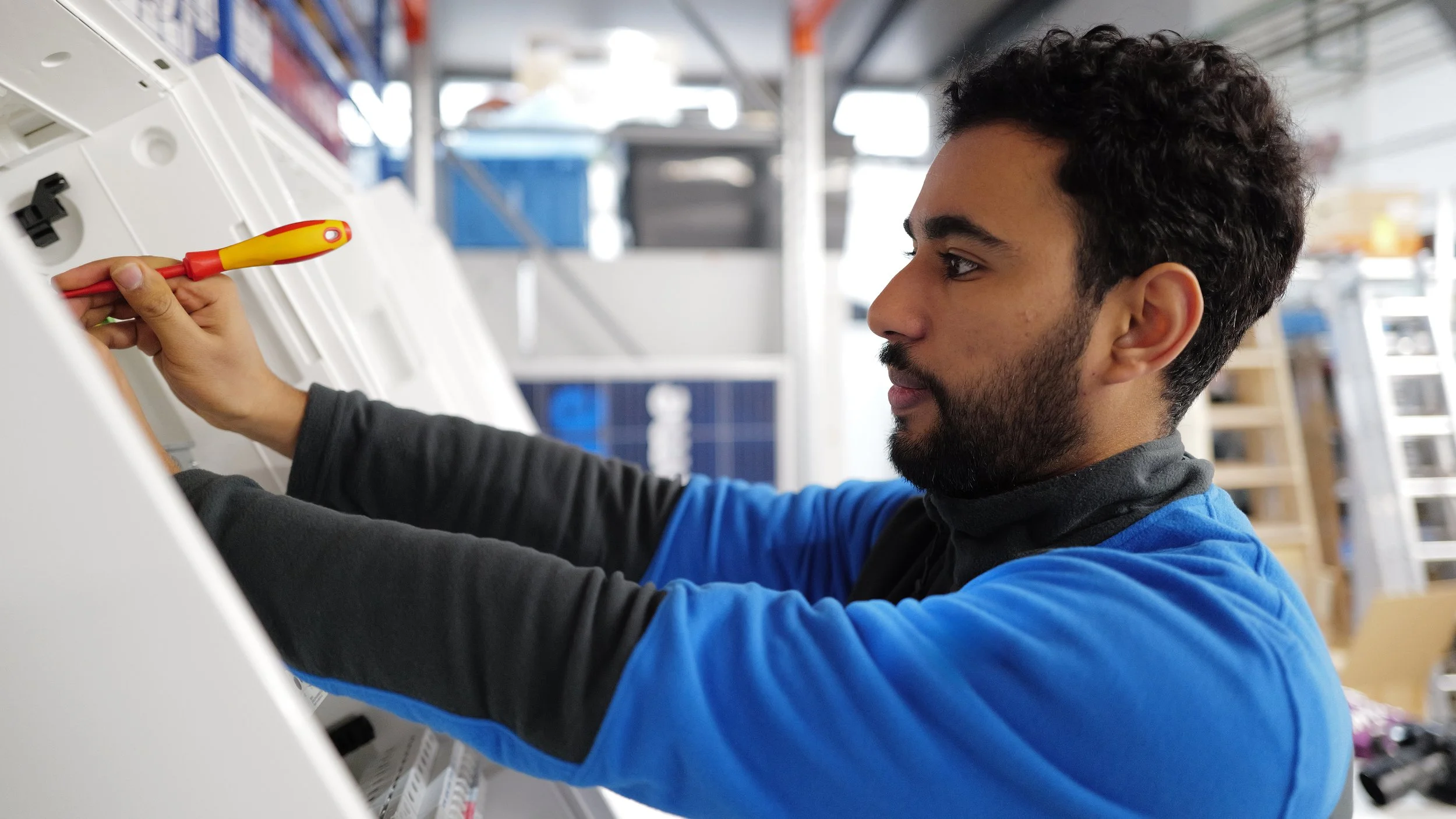 Elektroniker, KKS Group, KKS Niederlande, KKS Polen, Ratingen, Düsseldorf, Arbeitnehmerüberlassung, Recruiting