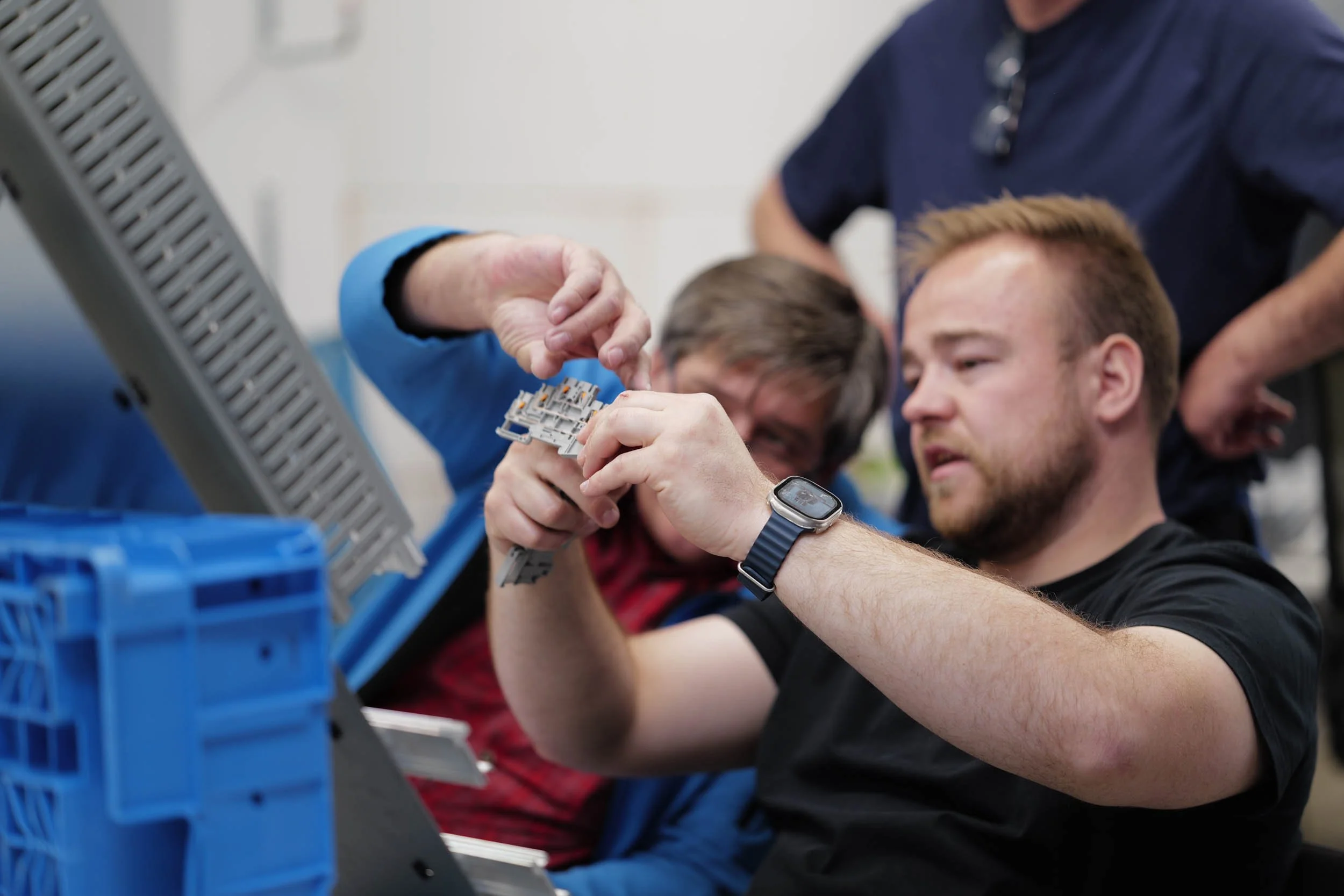 KKS Elektroservice, Elektrodienstleitung,