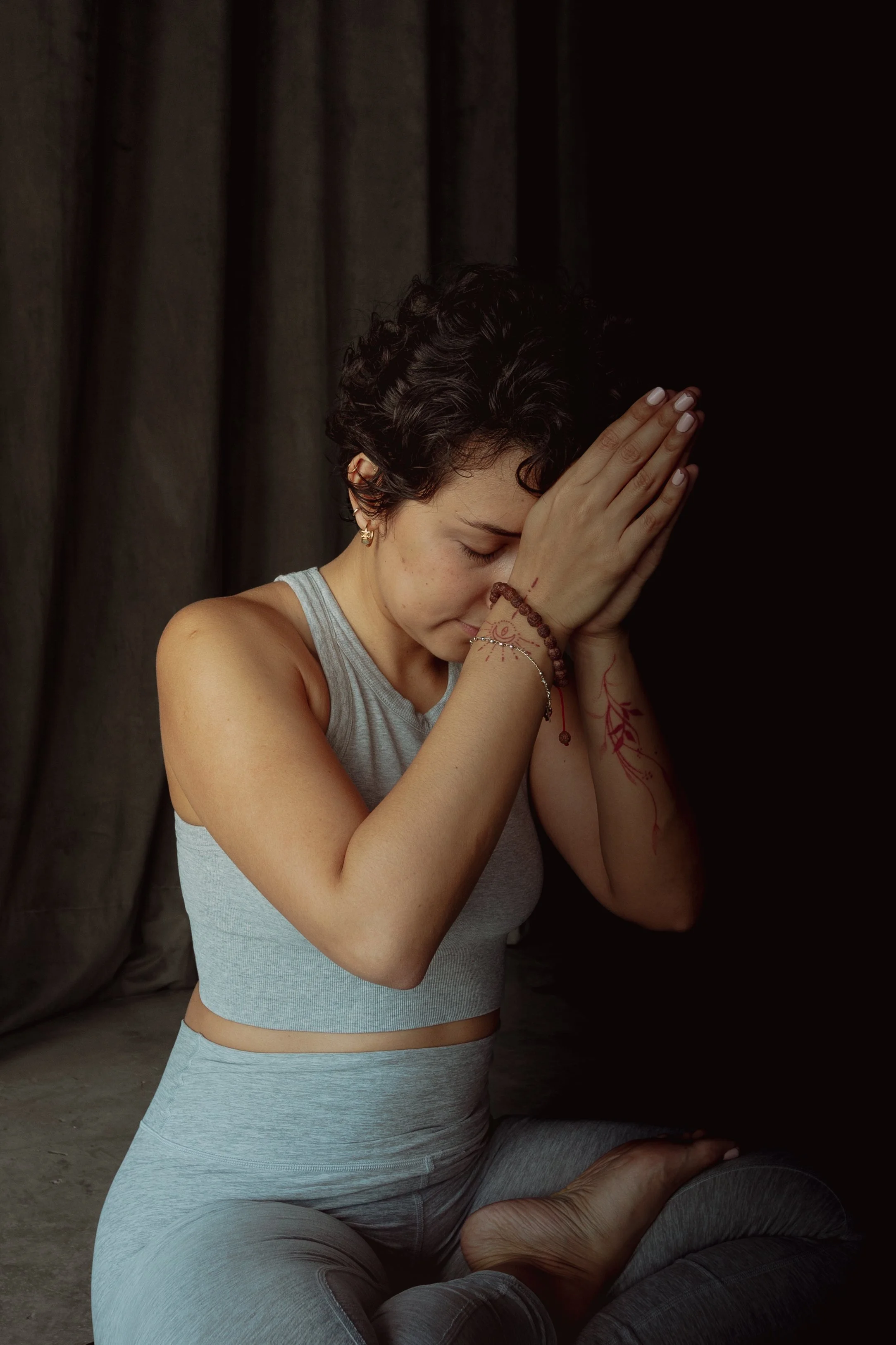 Fotografía yoga wellness merida retrato (56).jpg