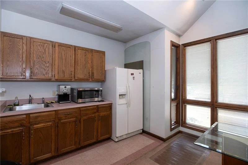 1641 Saw Mill Run Blvd 7.jpg