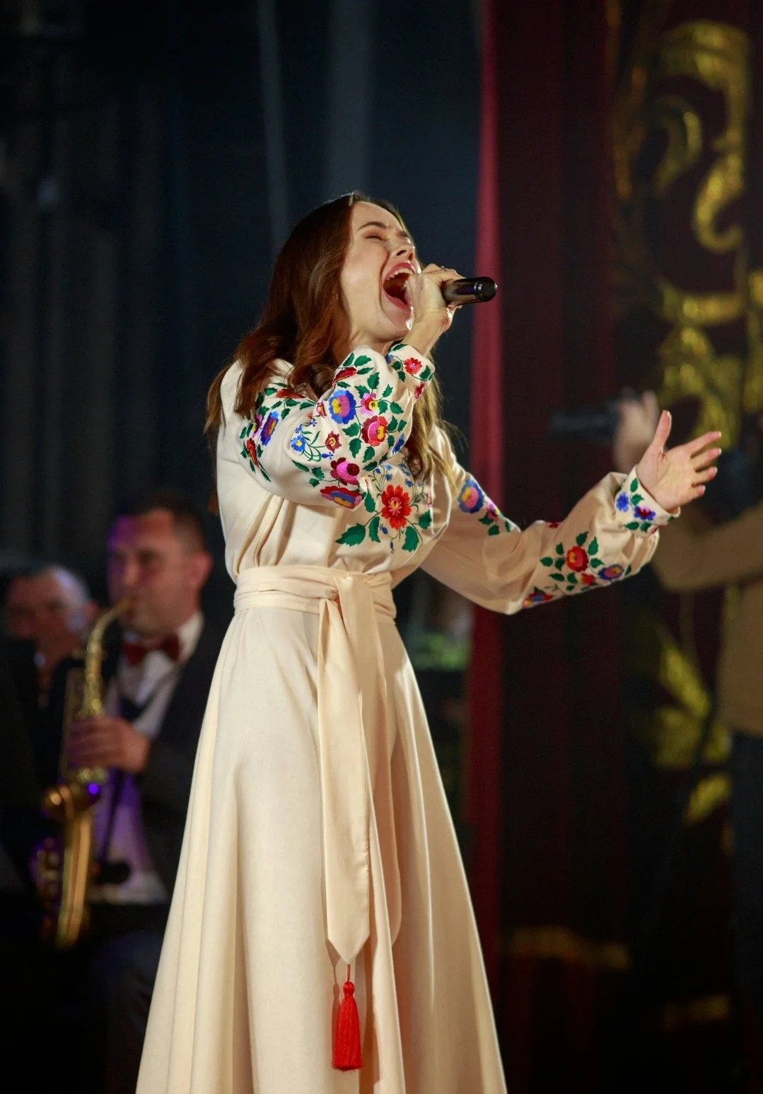 Expressive singing