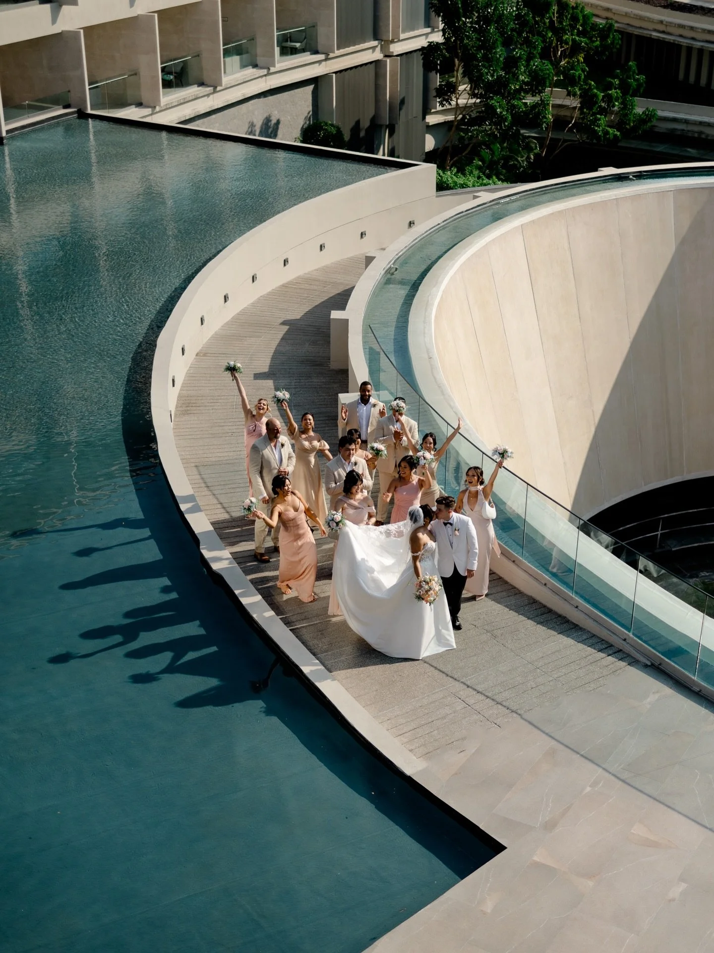 Karen + Cory in Mexico🇲🇽🎉

Absolutely love the challenge of shooting in a new location, especially with strong architectural features!

Thank you so much for trusting me 🤗

@dreamsbahiamita 
@selvamar_weddings 
@gracielasaldivar_makeup_hair 
@hou