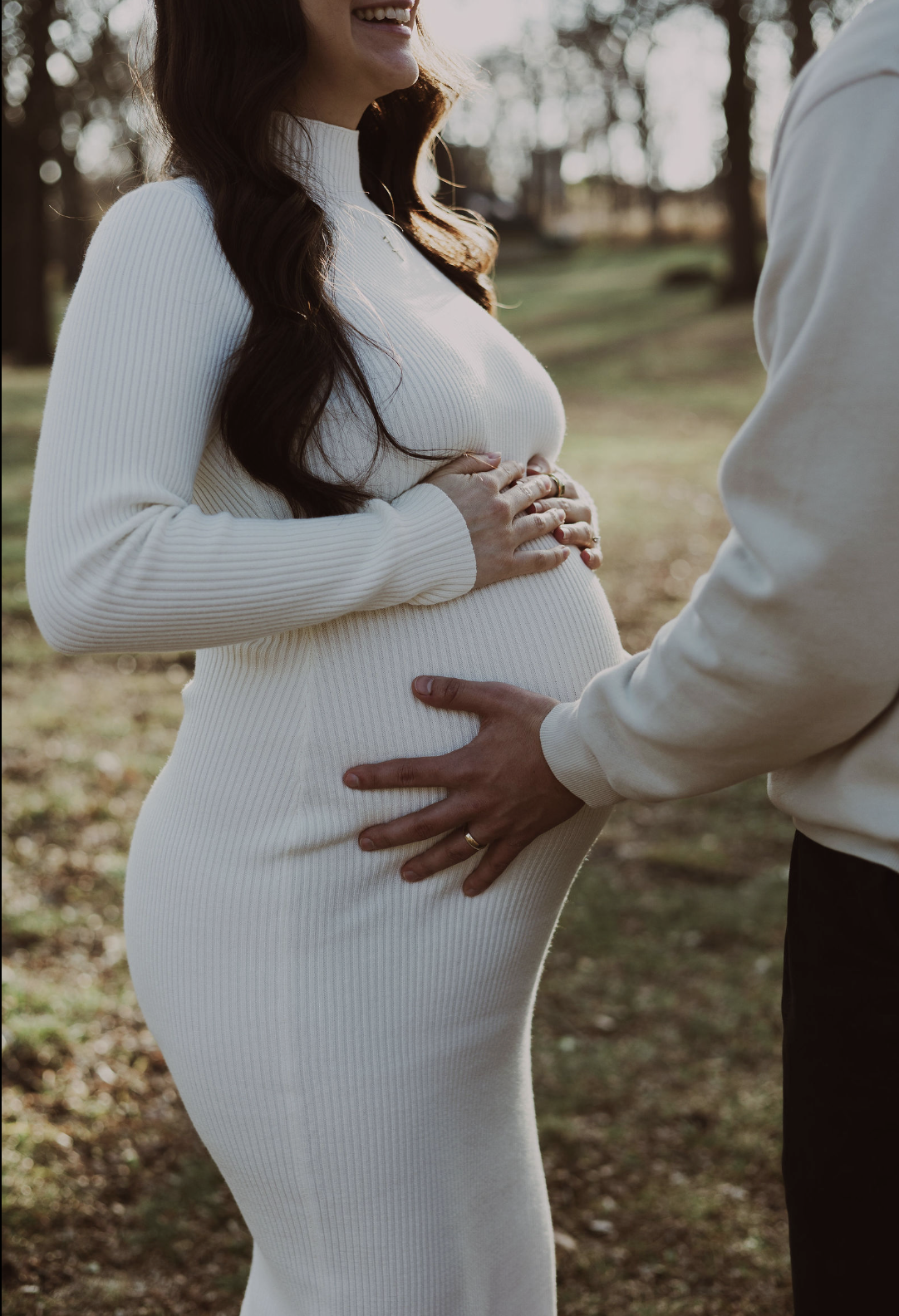Maternity Photoshoot in Illinois