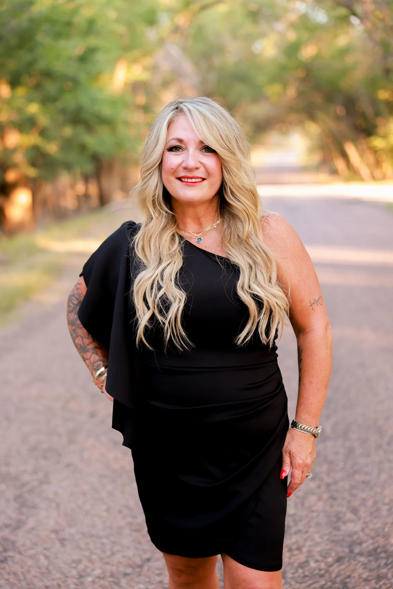 Photo Portrait of La Foi Hair Stylist Christy Cisneros