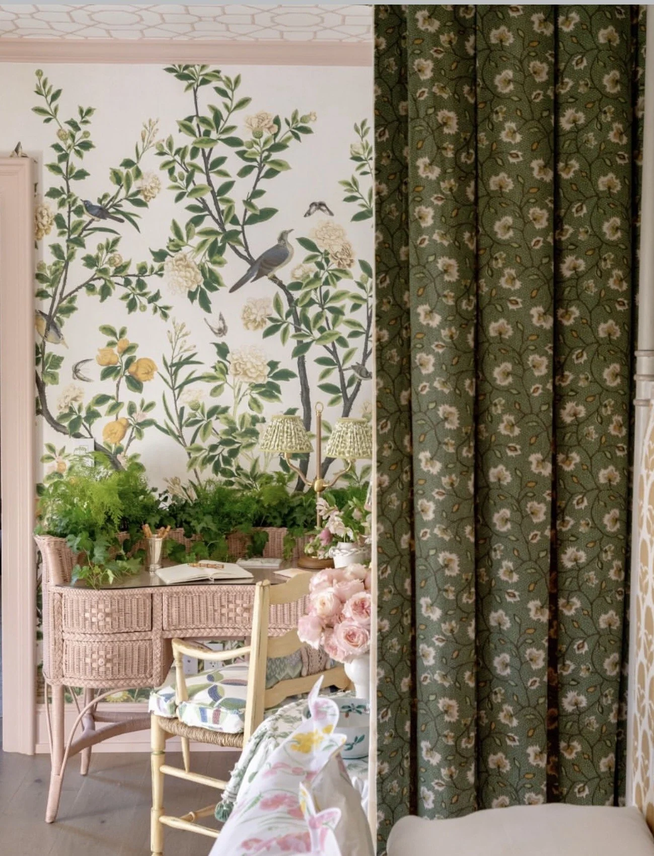 Interior Designer: Kim Scodro 
Photography: Leslee Mitchell