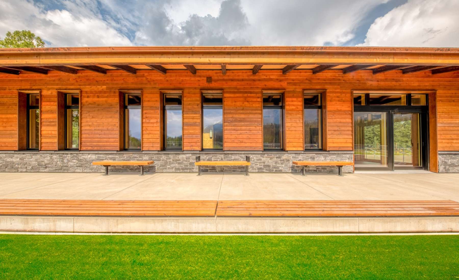 An image of the Cultural Center.