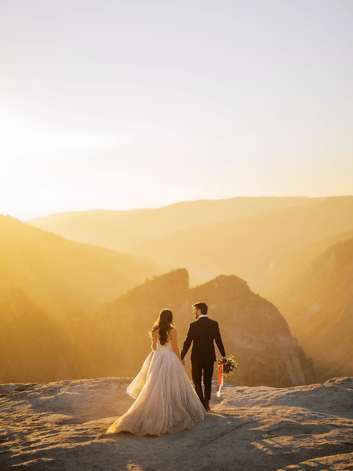 The Prestons ✨

We took &ldquo;outdoor wedding&rdquo; to a whole new level at Yosemite National Park 🏞️ 

Thank you so much to our adventure guide and photographer @shellcreekphoto for the most AMAZING photographs I&rsquo;ve ever seen of Yosemite an