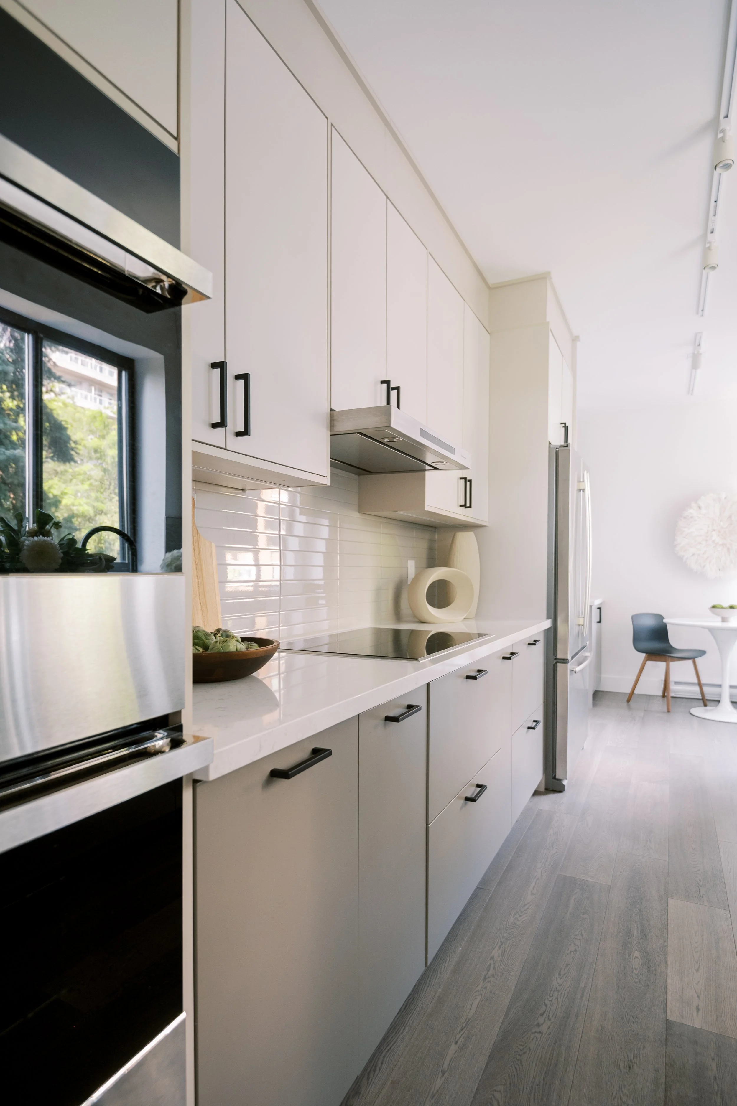 Double Ovens & Cook Top Centre