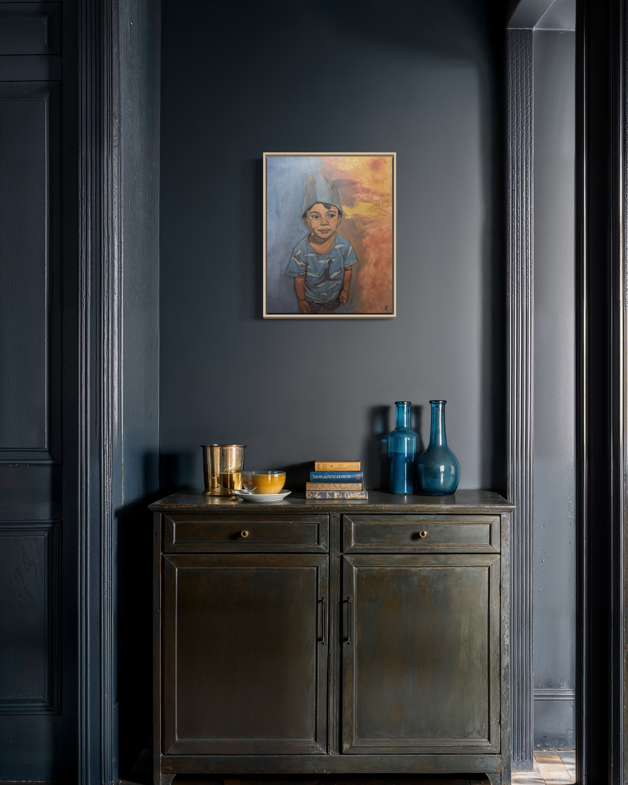 Light is the head that wears a paper crown