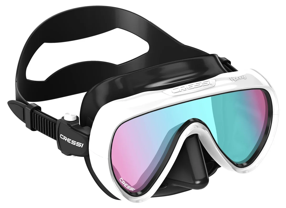 Black_White_420_Blue_Red__WEB.webp